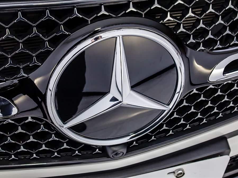 Mercedes-Benz GLC Coupe 2025 car image #27