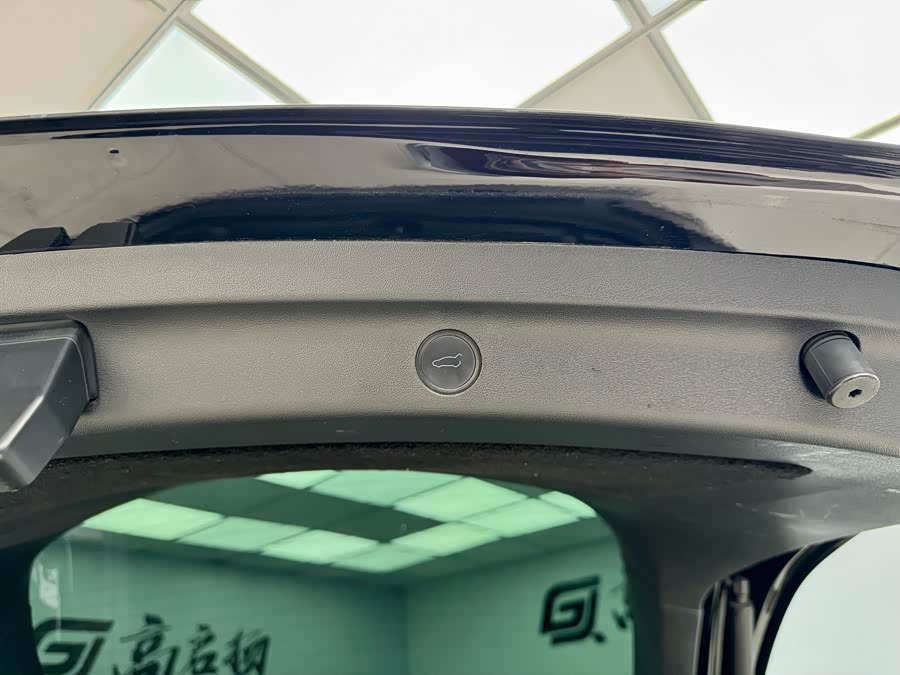 特斯拉 Model Y 2021 汽车图片 #27