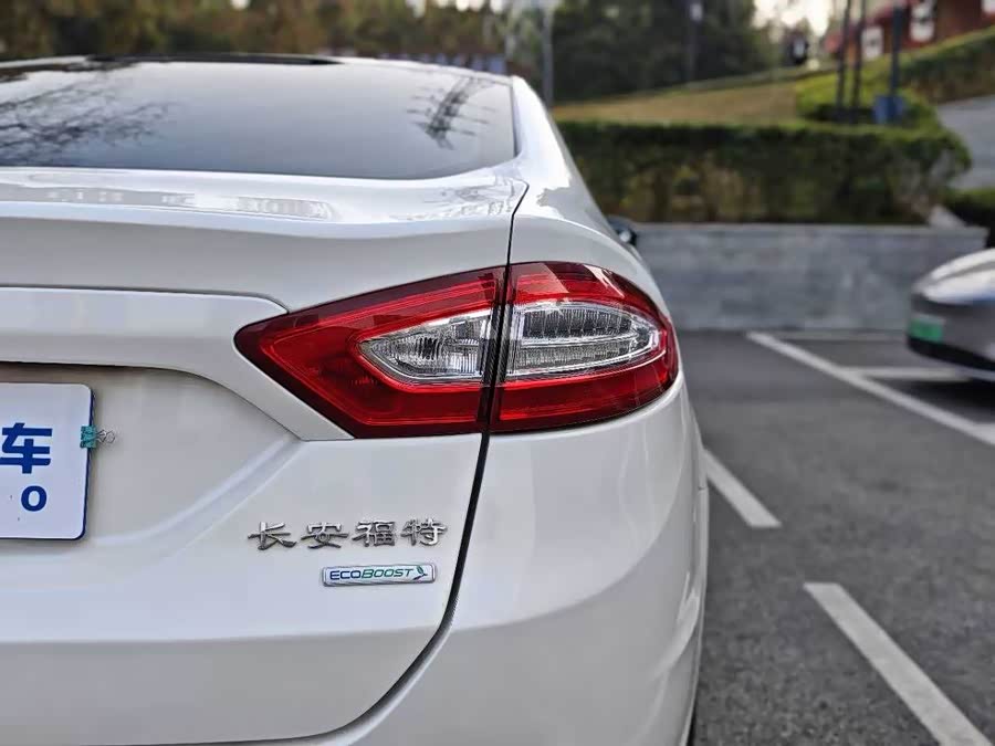 Ford Mondeo 2016 صورة سيارة #27