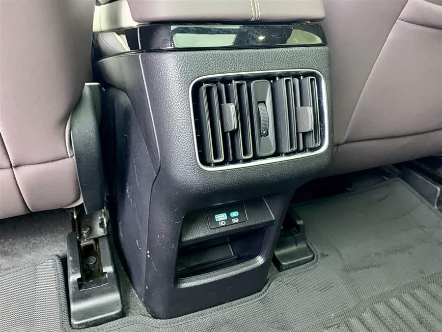 BYD Song Plus New Energy 2025 car image #27