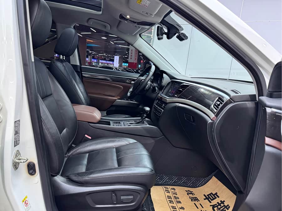 GAC Trumpchi GS8 2017 car image #27