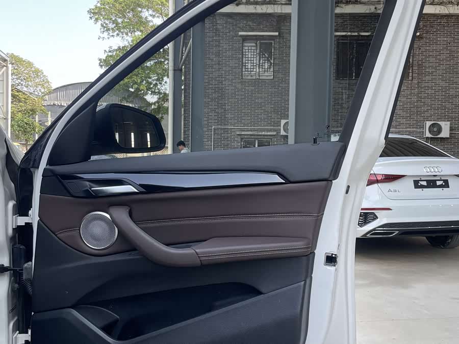 BMW X1 2023 #27 BMW X1 2023 car image #27