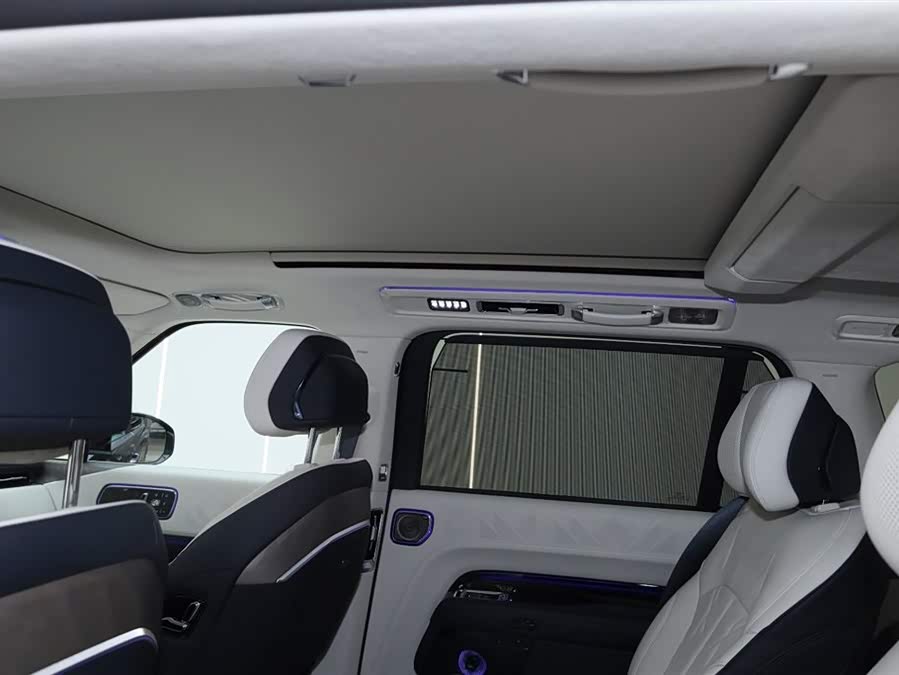 极氪 极氪9X 2026 汽车图片 #27