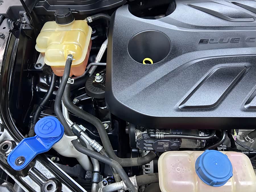 Changan UNI-T 2020 car image #27