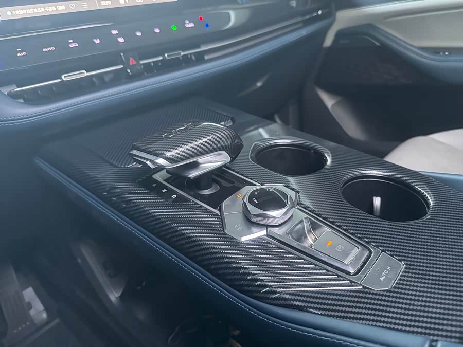 Changan UNI-K iDD 2022 immagine di auto #27