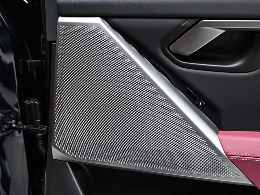 BMW 5 Series 2025 car image #27