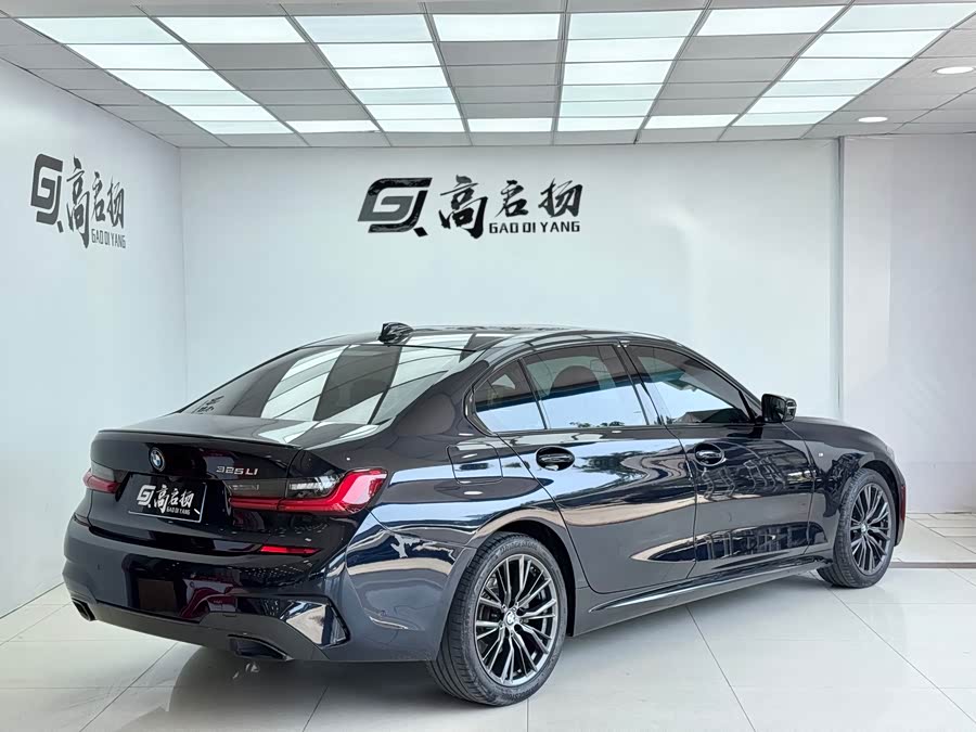 BMW 3 Series 2021 car image #27