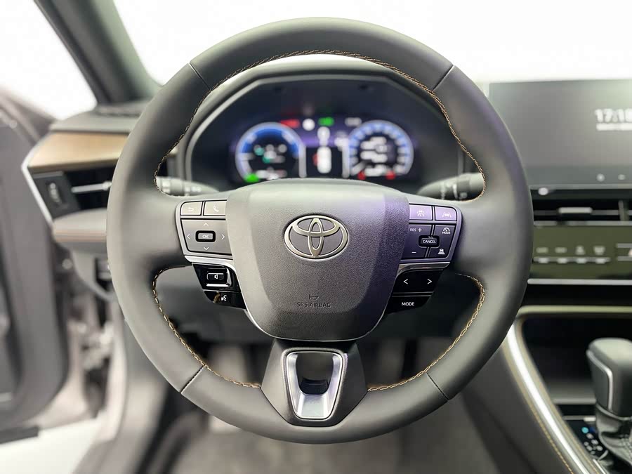 Toyota Avalon 2025 car image #27