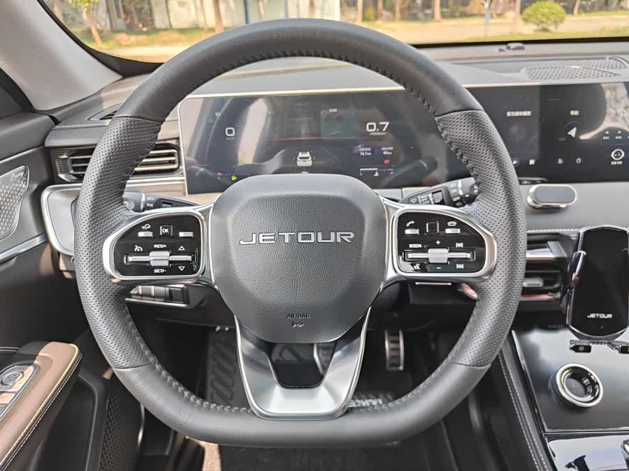 Jetour X70 PLUS 2021 #27 Jetour X70 PLUS 2021 car image #27