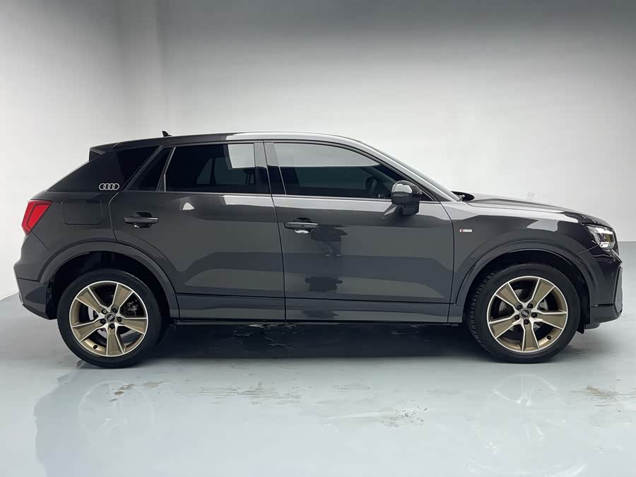 Audi Q2L 2022 imagem de carro #27