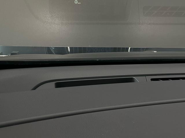 HongQi HQ9 2022 #27 HongQi HQ9 2022 car image #27