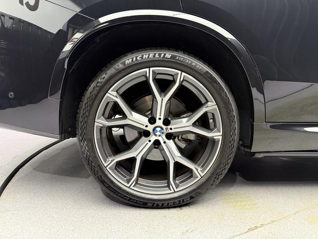 BMW X5 2024 #27 BMW X5 2024 صورة سيارة #27