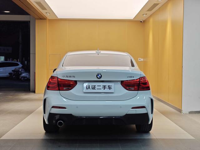 BMW i4 M50 2019 car image #27