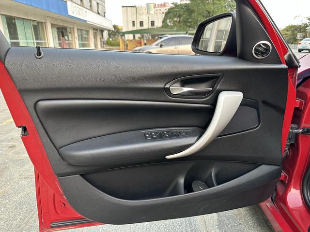 BMW 1 Series (Imported) 2012 #27 BMW 1 Series (Imported) 2012 car image #27