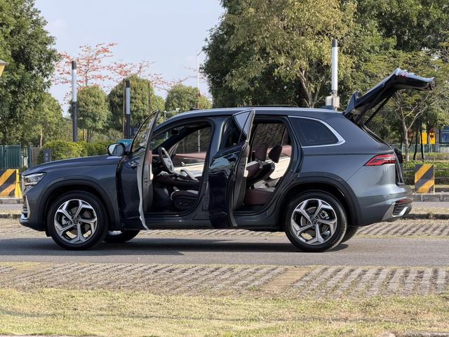 GEELY Monjaro 2024 imagen de coche #27