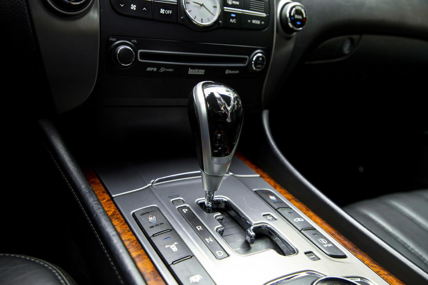 Hyundai Equus 2012 صورة سيارة #27