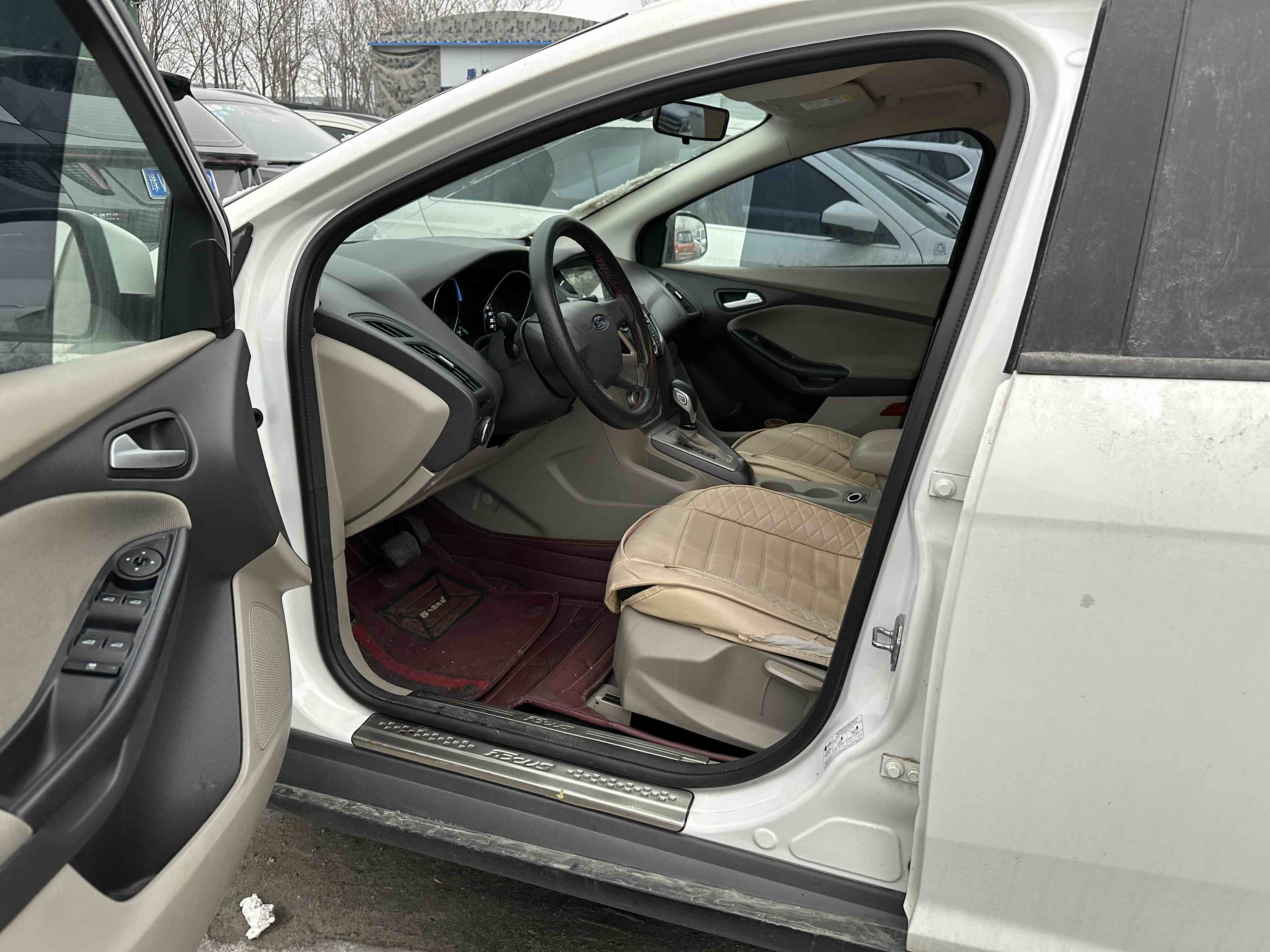 Ford Focus 2015 image de voiture #27