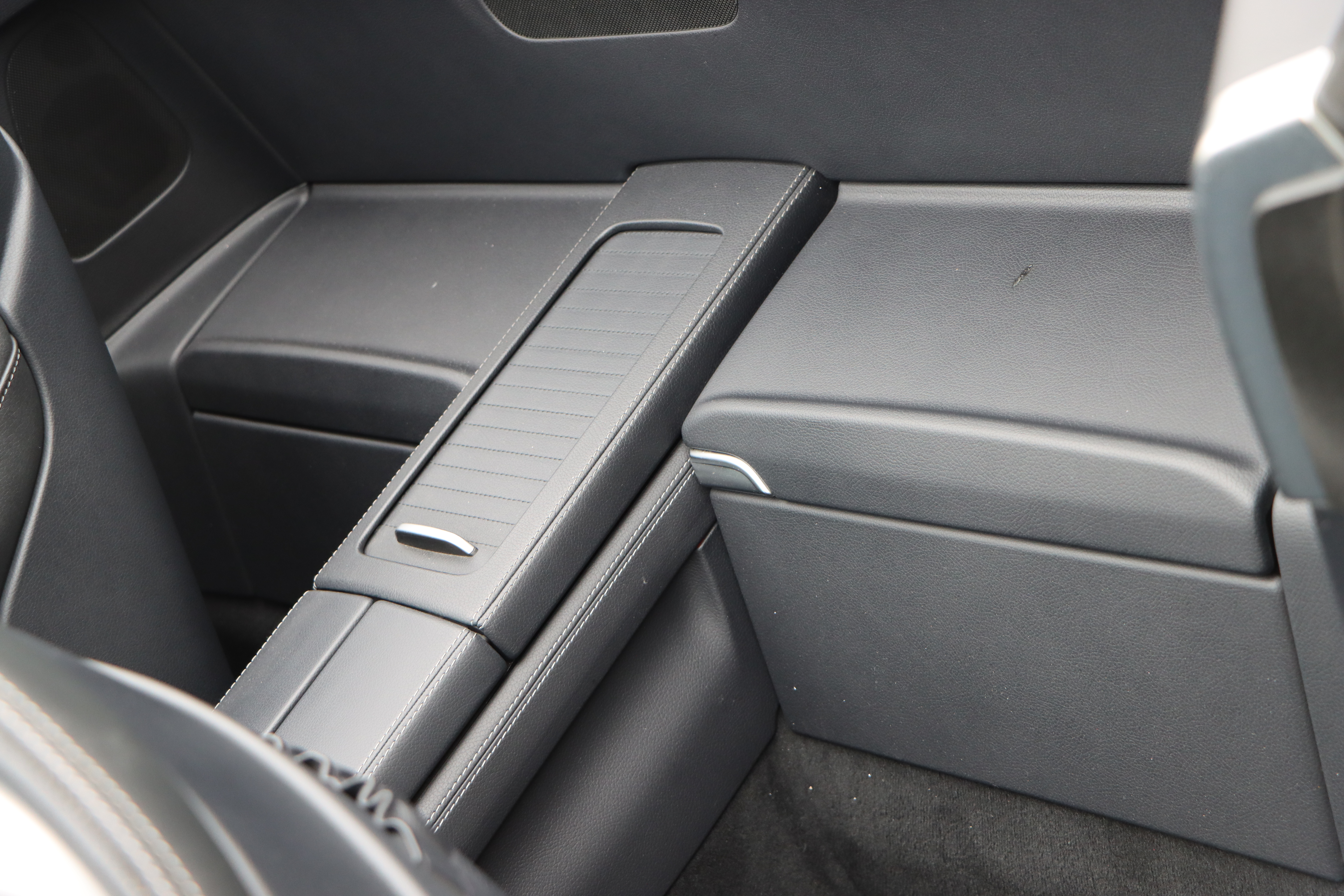 Mercedes-Benz SL Class 2019 car image #27