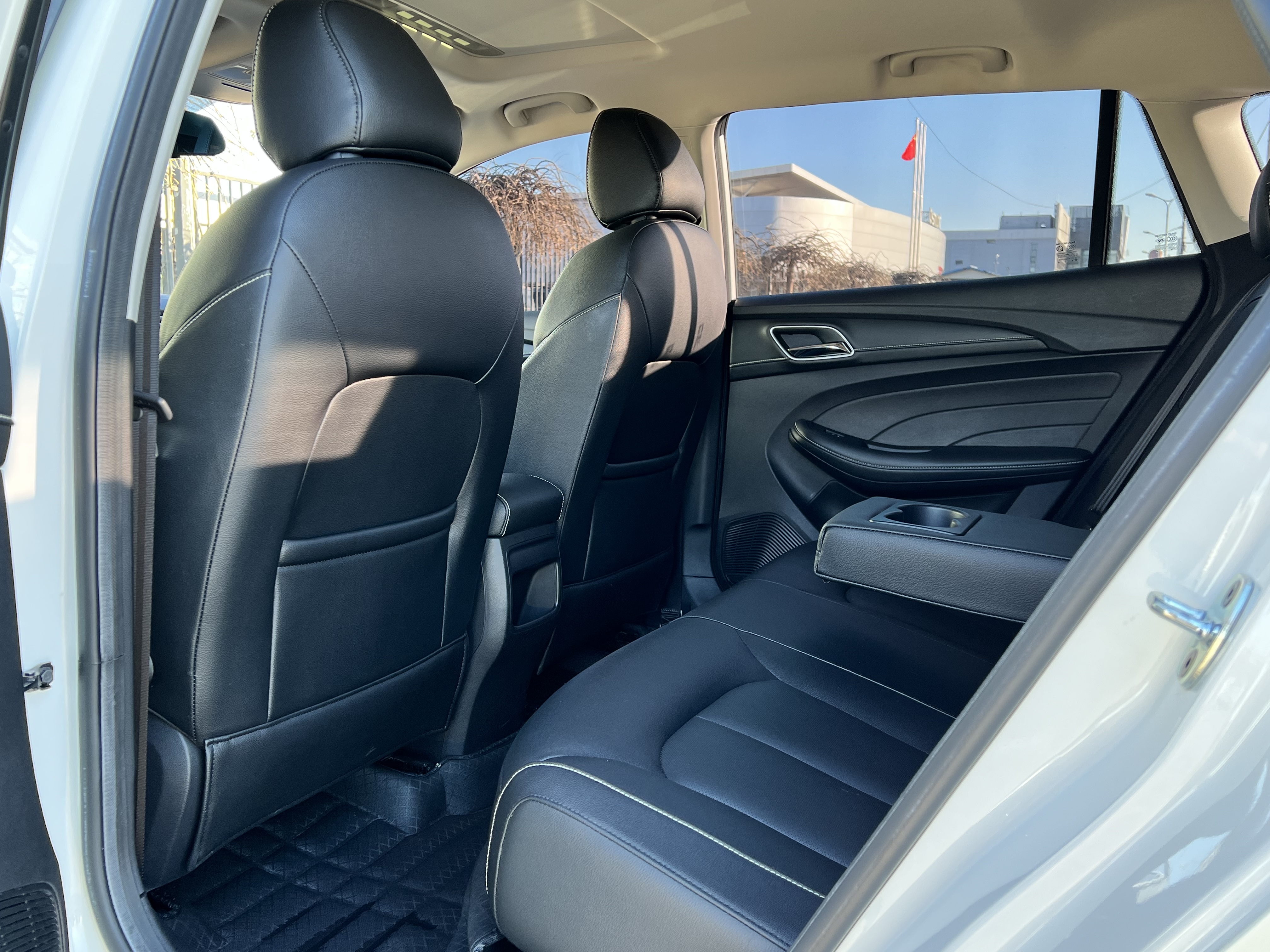 Roewe Ei5 2018 imagem de carro #27