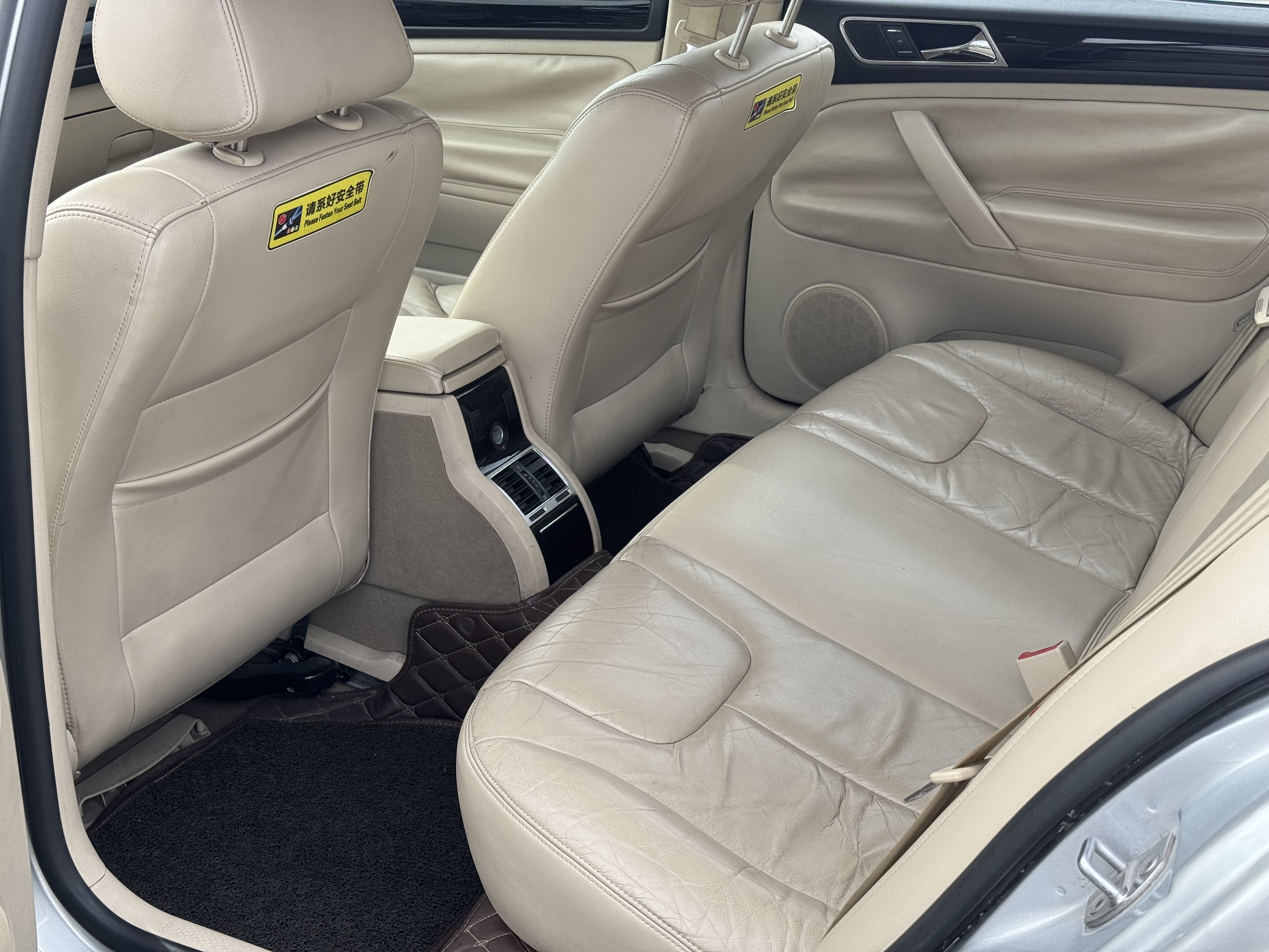 Volkswagen Passat Lingyu 2010 car image #27