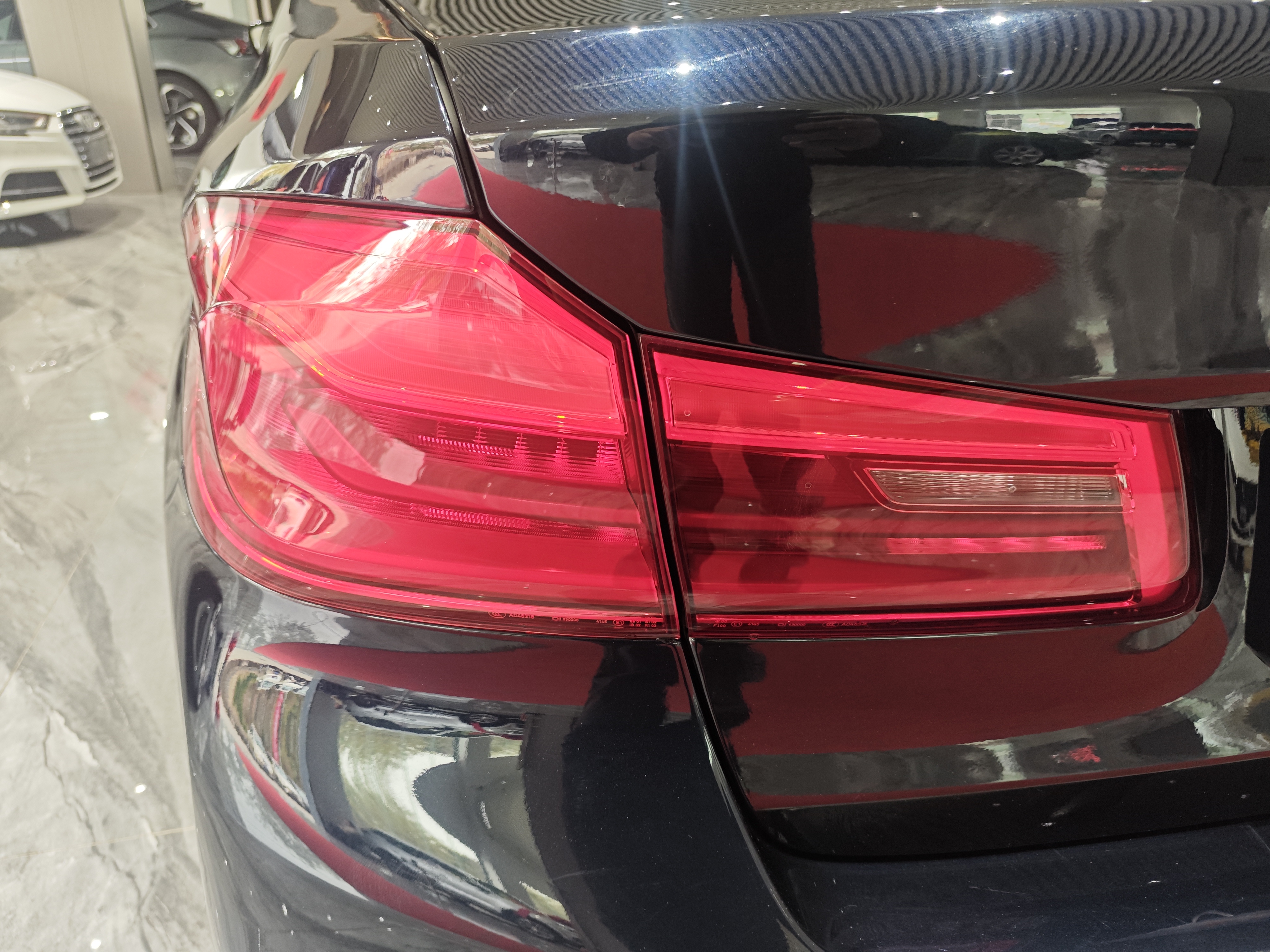 BMW 5 Series 2019 #27 BMW 5 Series 2019 car image #27