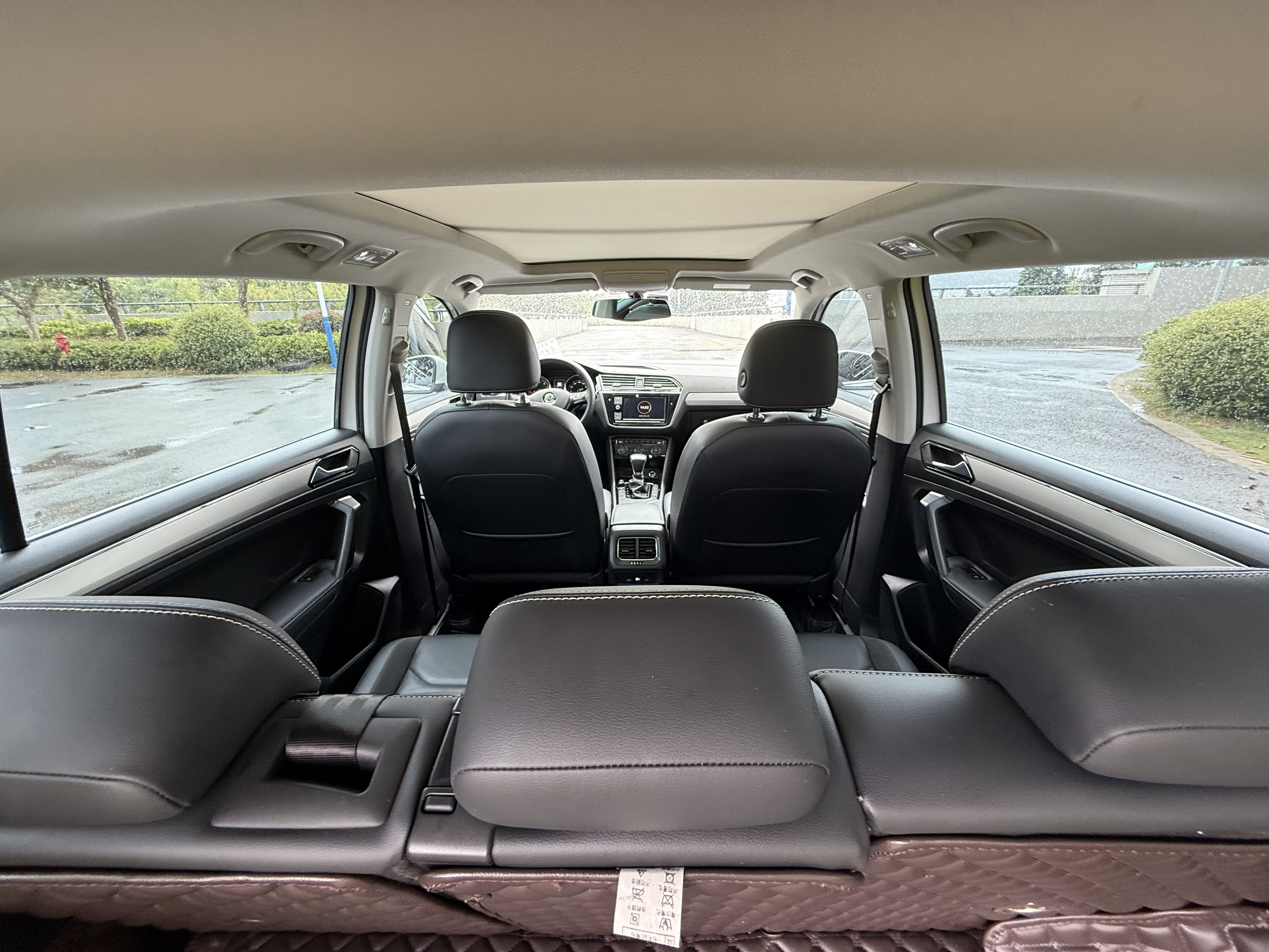 Volkswagen Tiguan L 2019 #27 Volkswagen Tiguan L 2019 car image #27