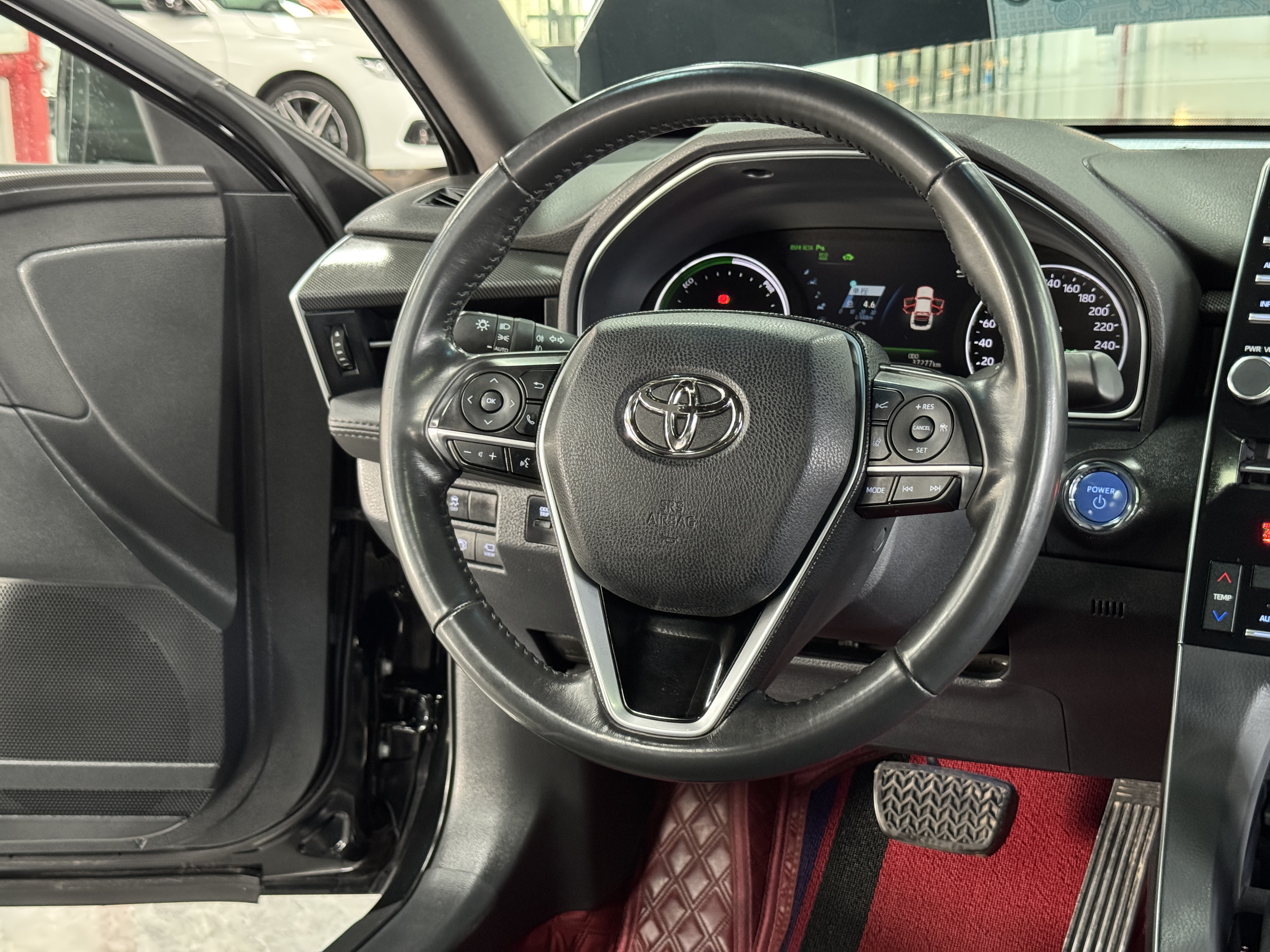 Toyota Avalon 2019 car image #27