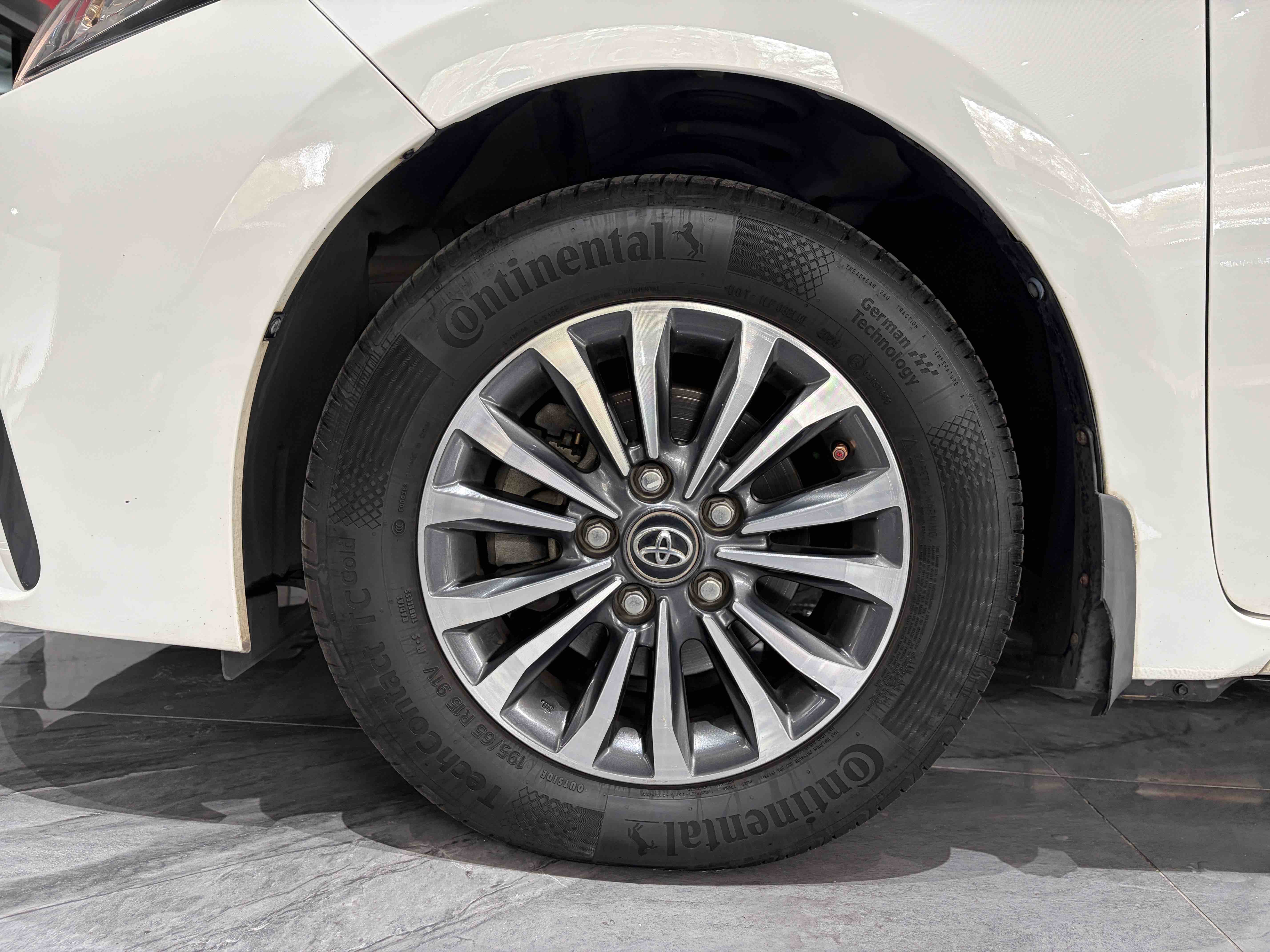 Toyota Corolla 2018 #27 Toyota Corolla 2018 car image #27