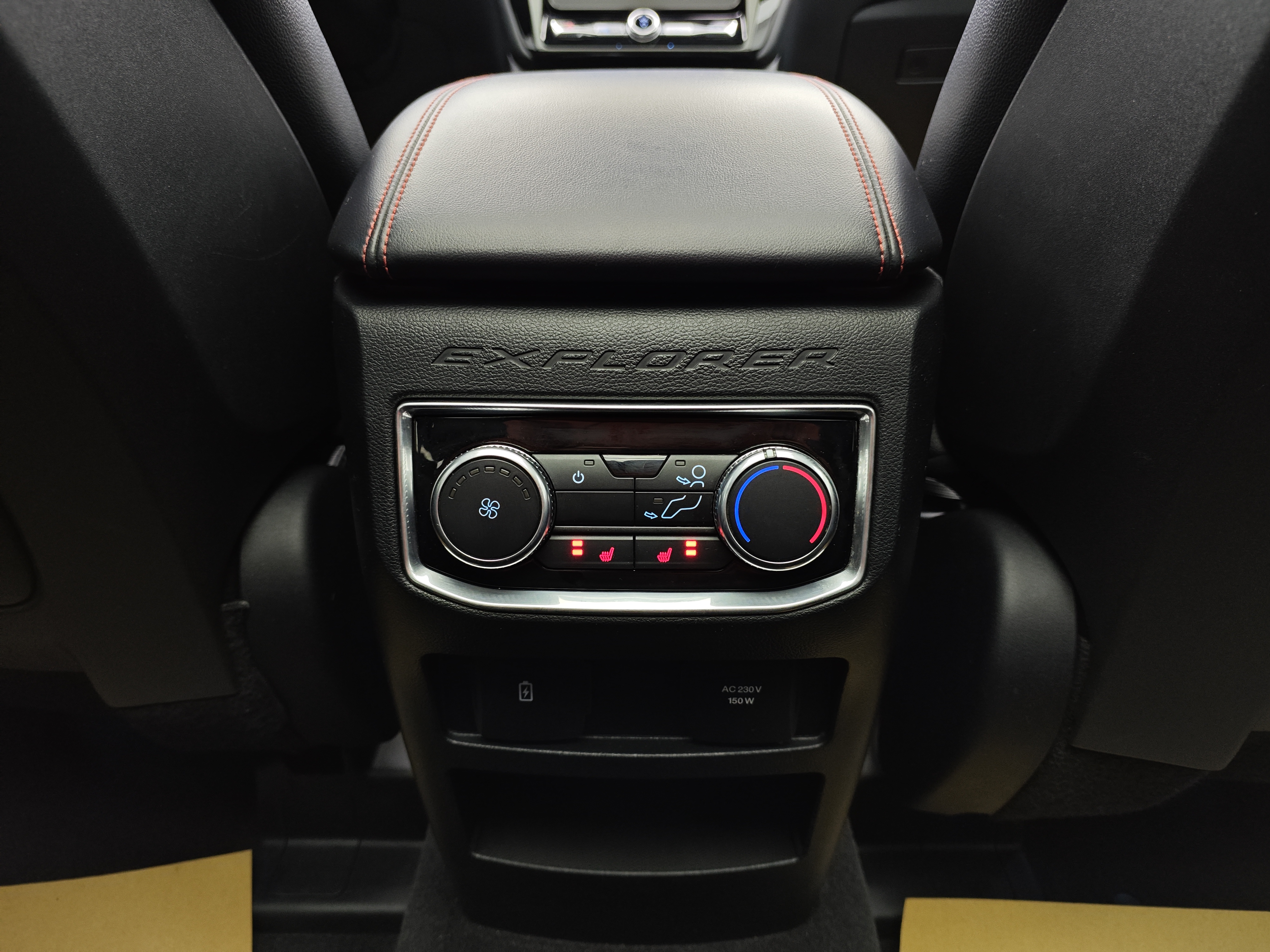 Ford Explorer 2021 car image #27