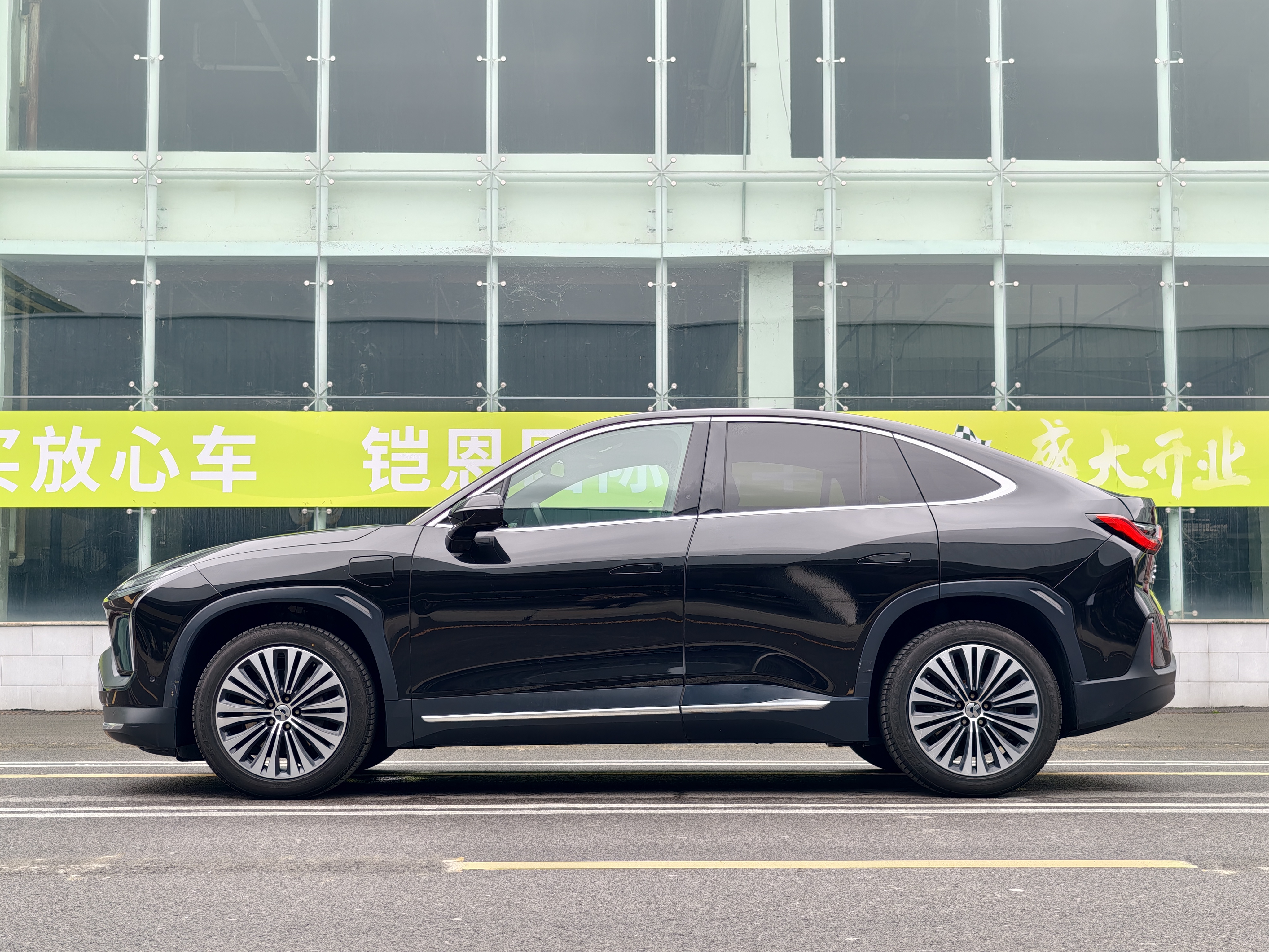 蔚来 蔚来EC6 2021 汽车图片 #27