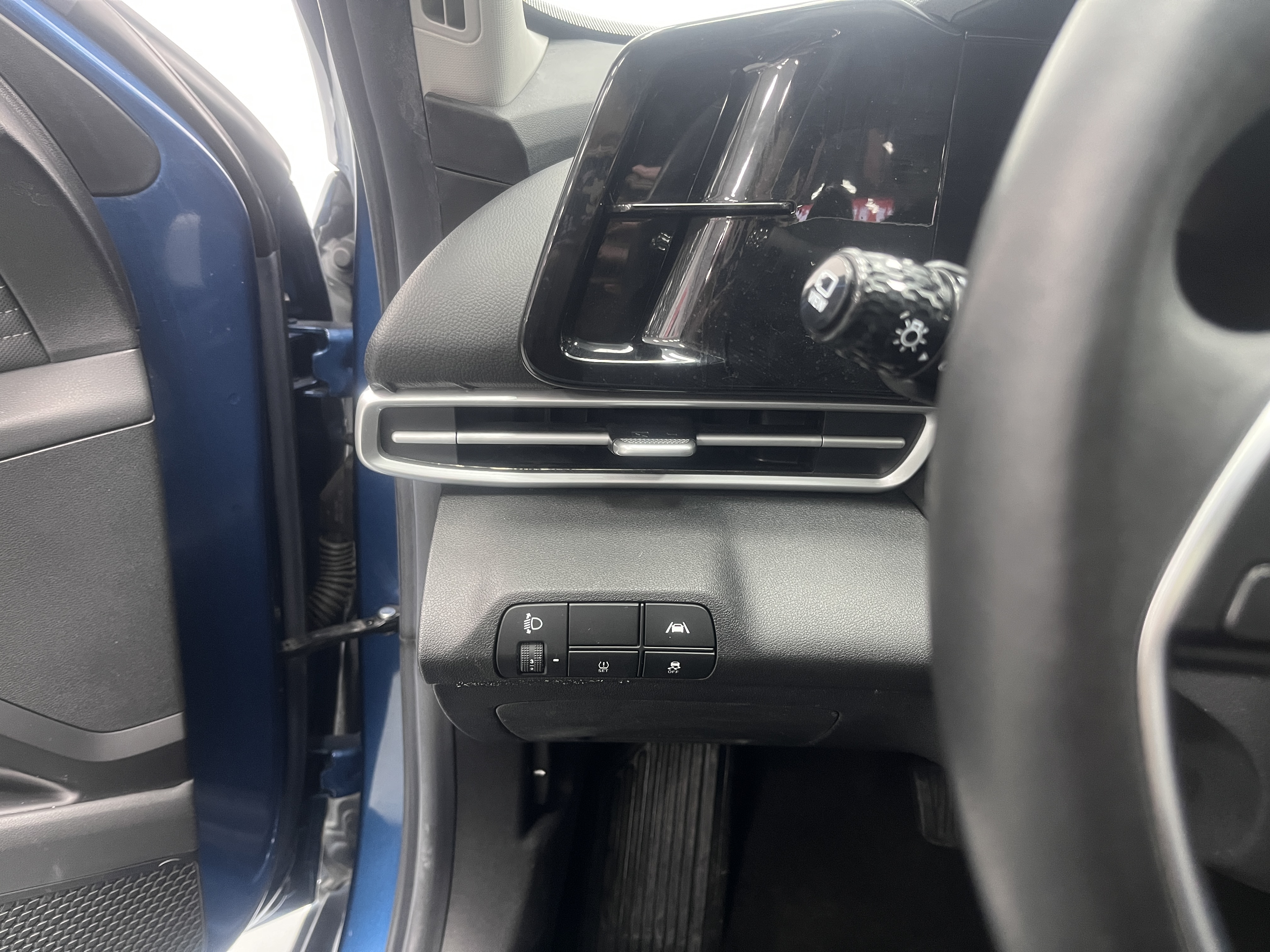 Hyundai Elantra 2021 immagine di auto #27