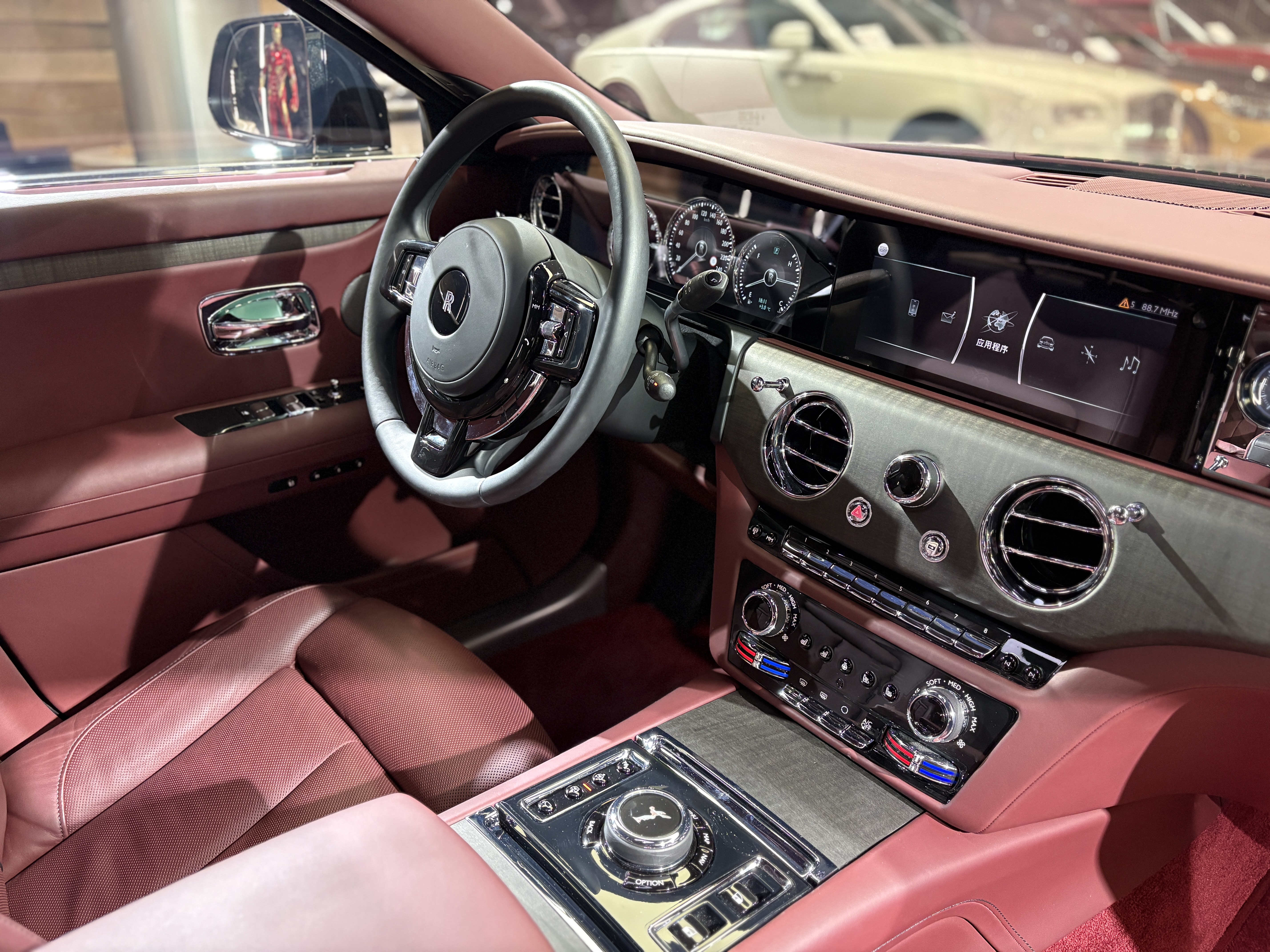 劳斯莱斯 古思特 2022 #27 劳斯莱斯 古思特 2022 汽车图片 #27