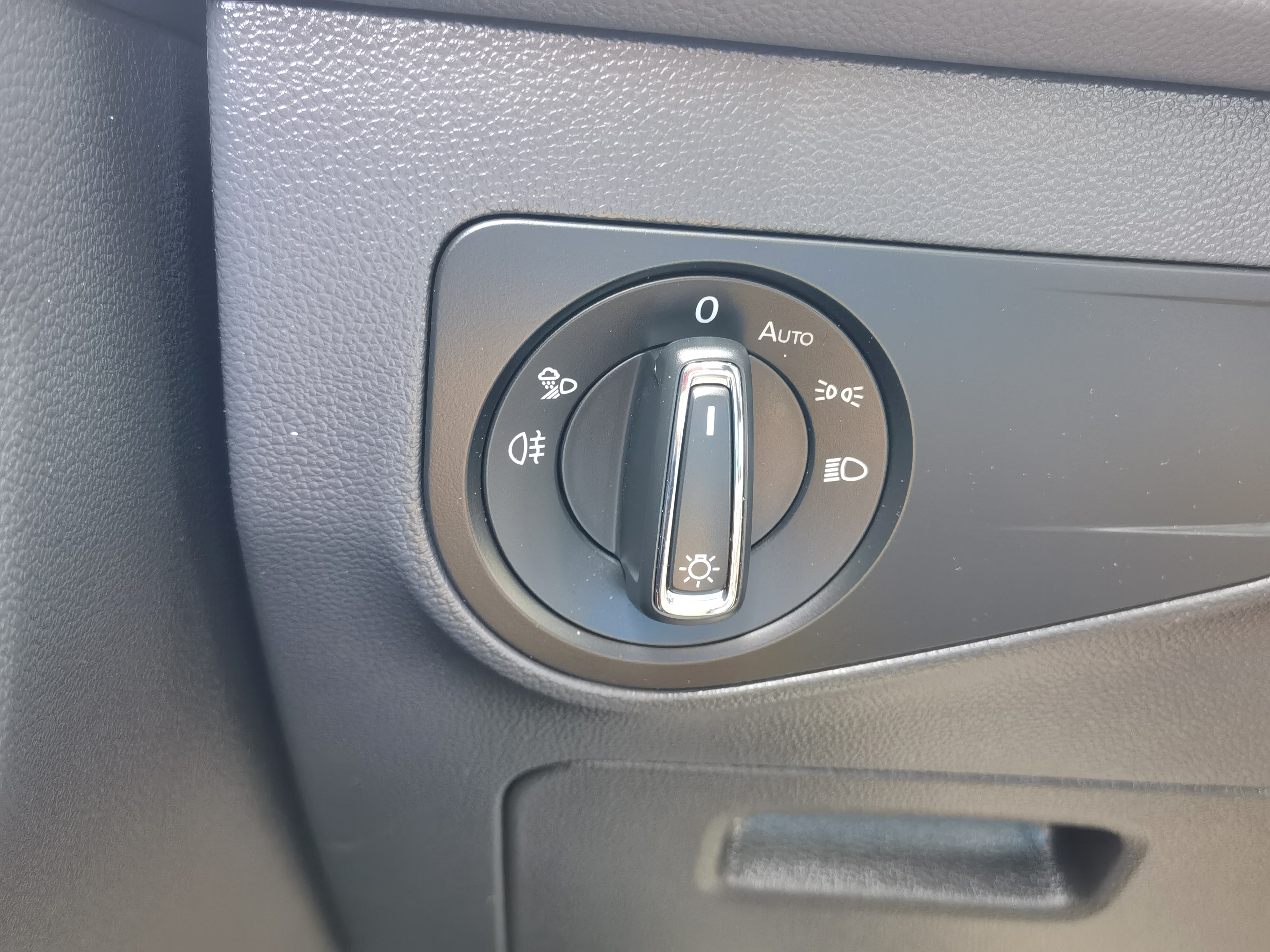 Volkswagen Tiguan X 2021 car image #27