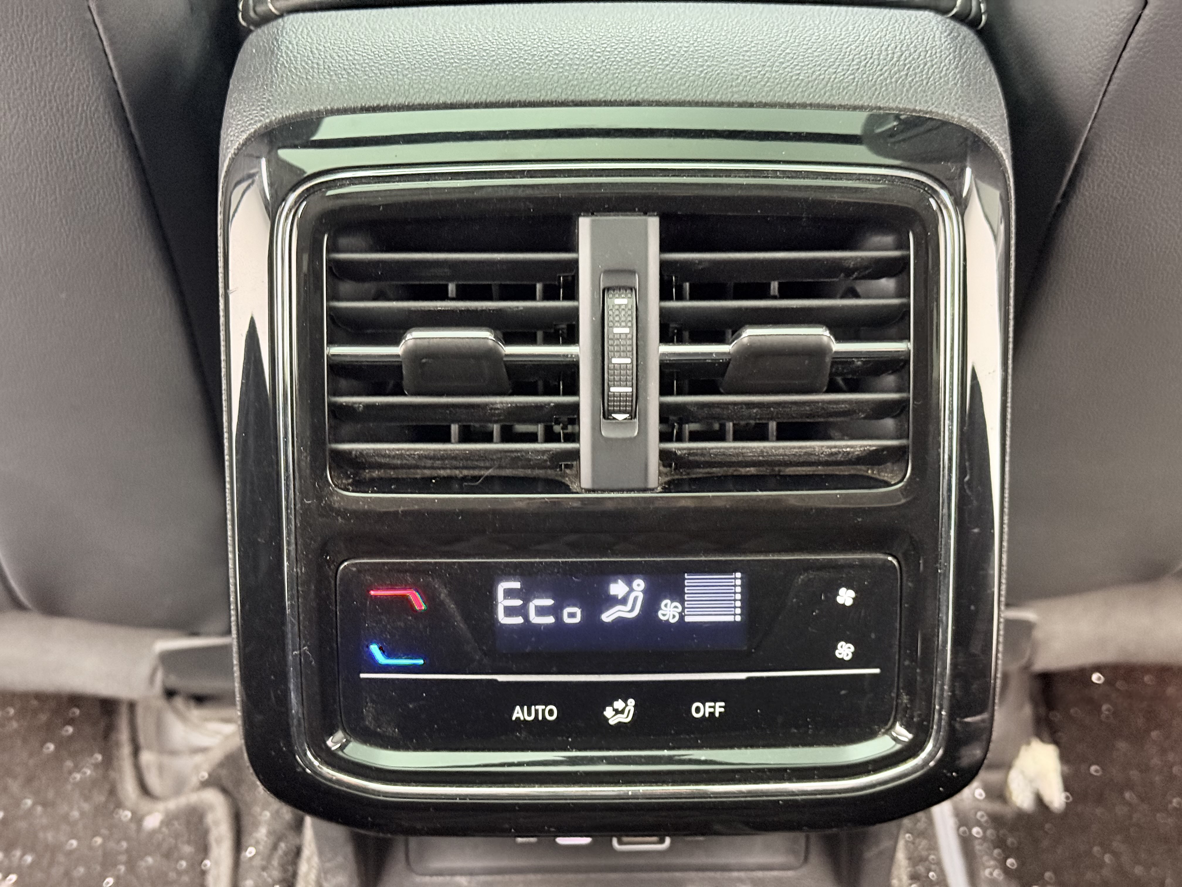 Volkswagen Passat New Energy 2021 immagine di auto #27