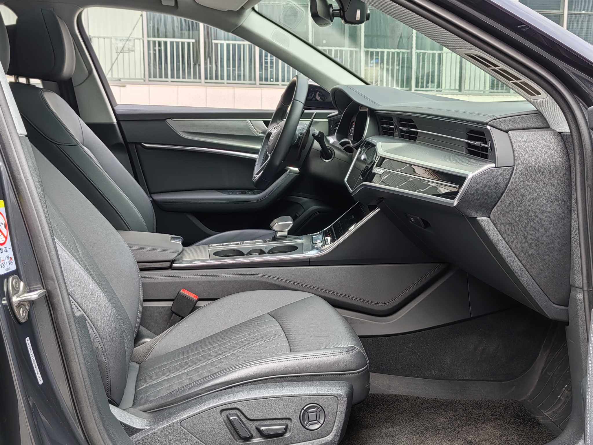 Audi A6 (Imported) 2023 car image #27