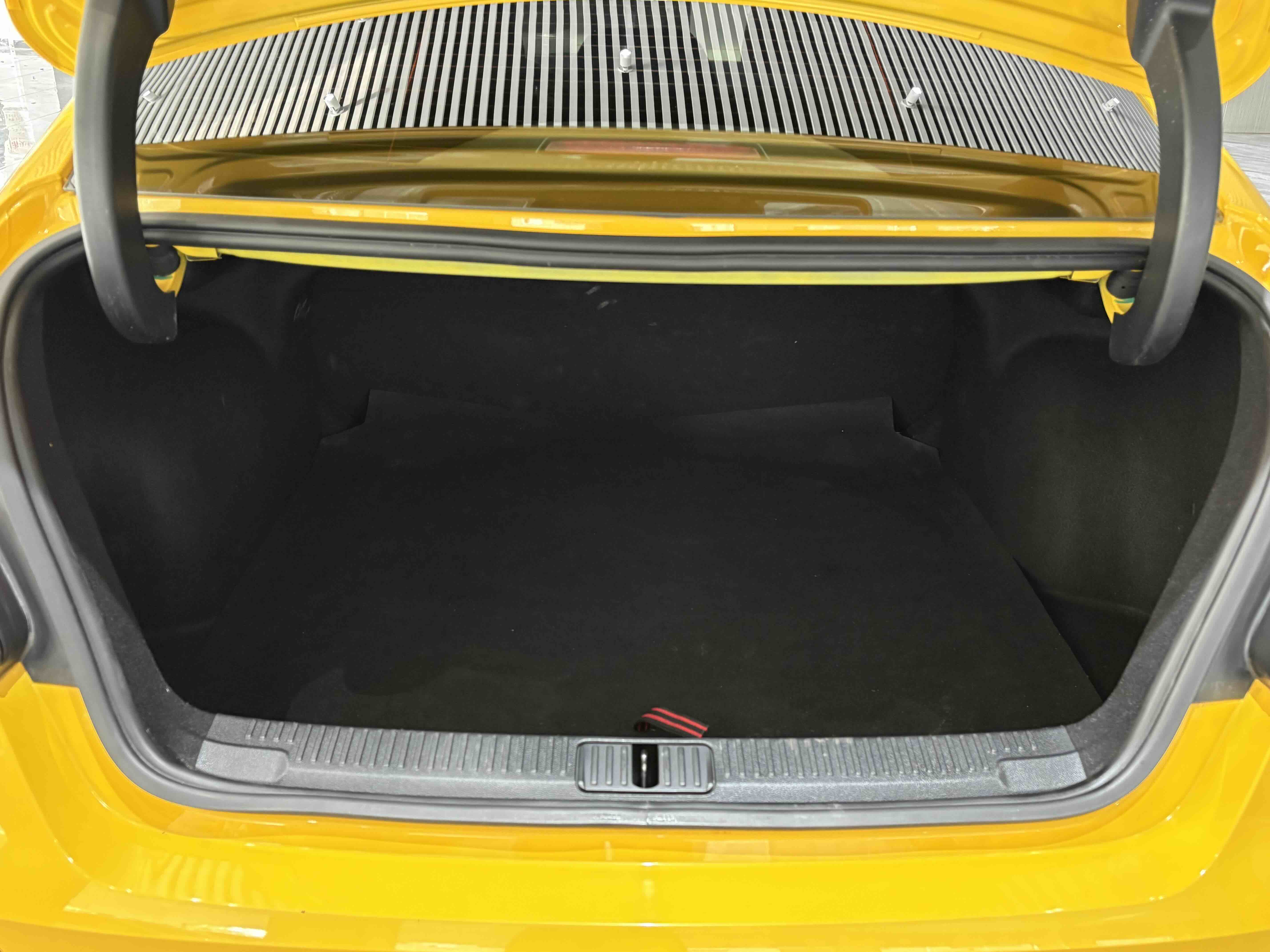 MG 5 2022 immagine di auto #27