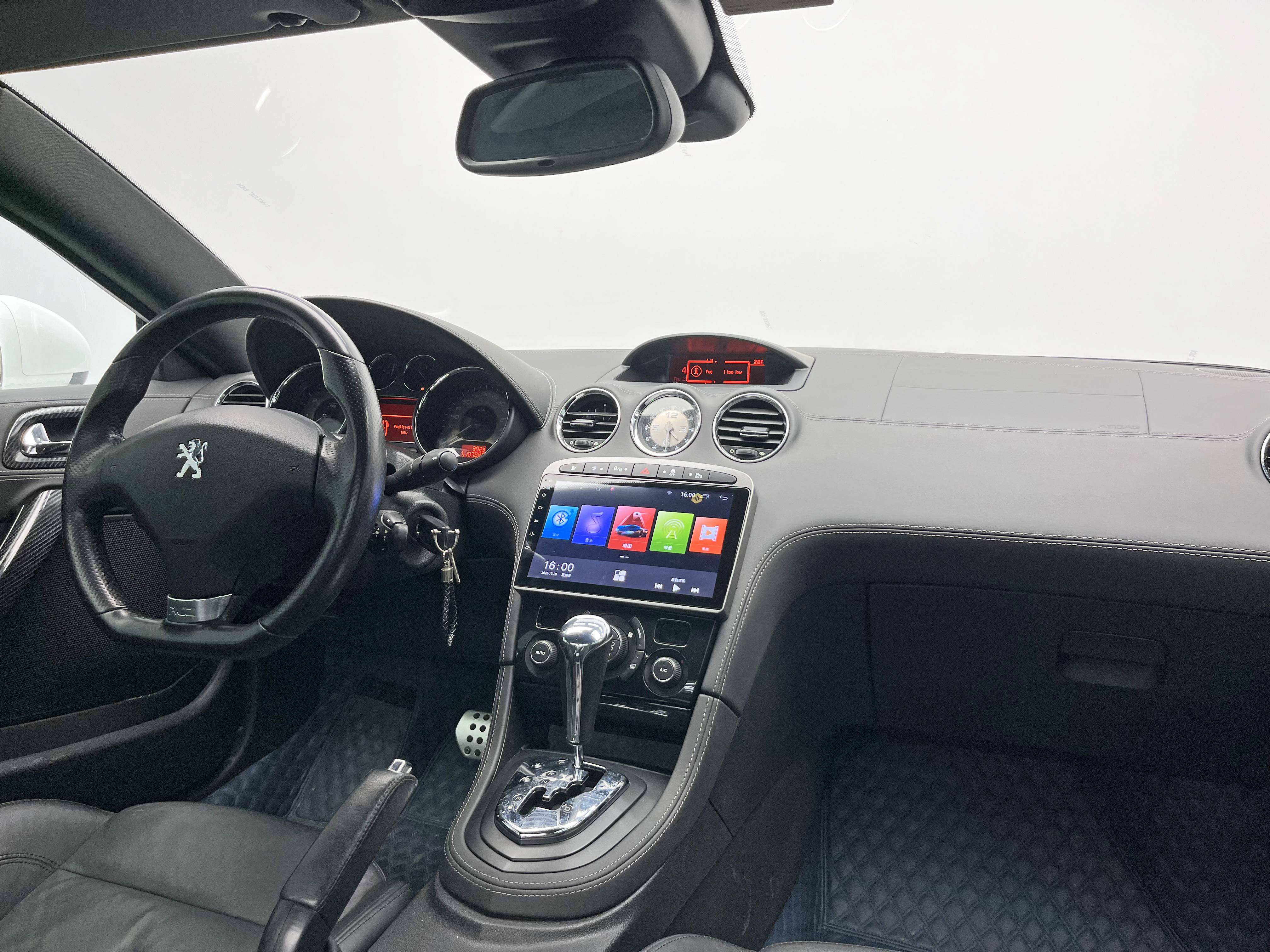 Peugeot RCZ 2012 صورة سيارة #27