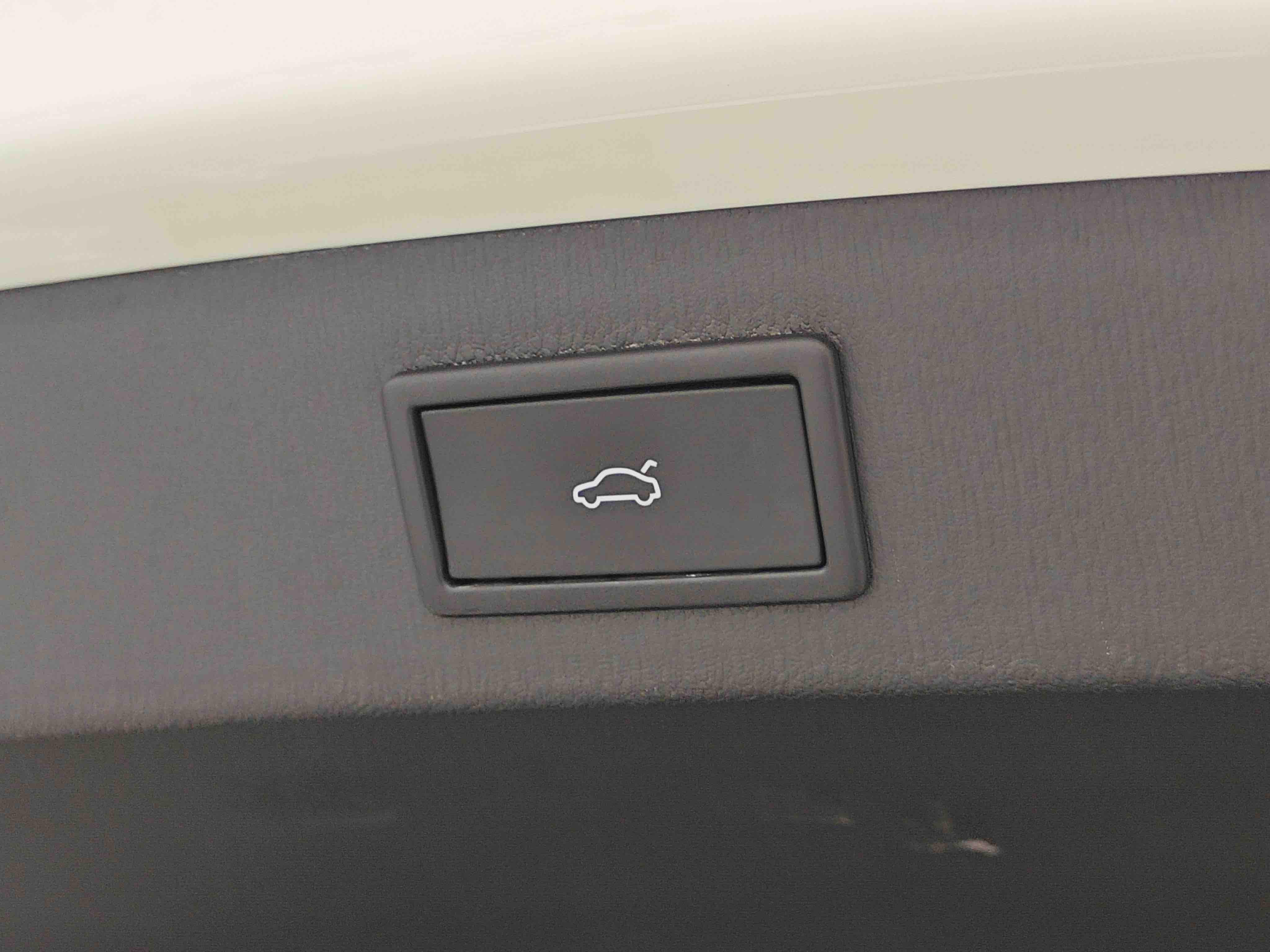 Skoda Kodiaq GT 2023 صورة سيارة #27