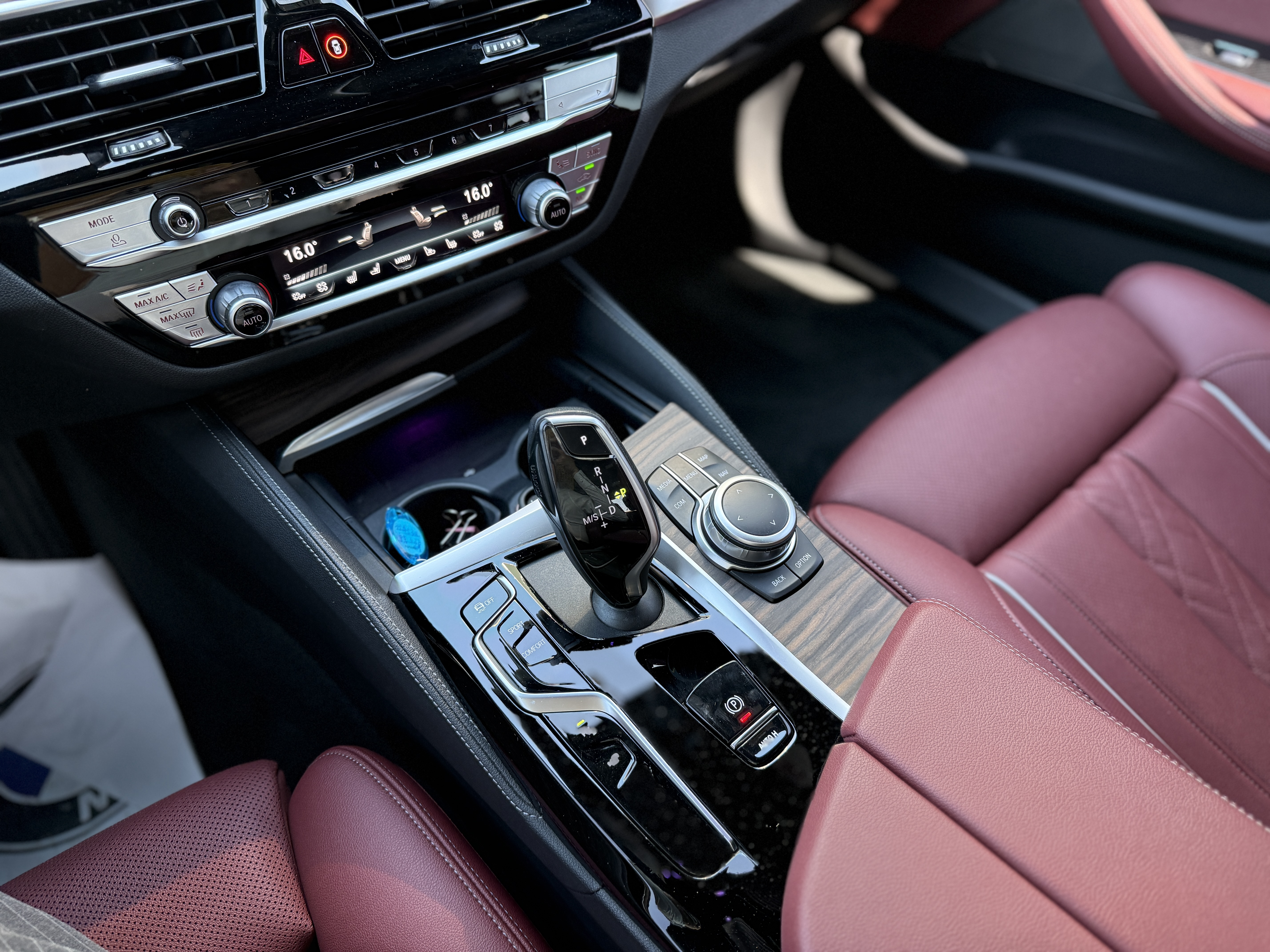 BMW 5 Series 2022 #27 BMW 5 Series 2022 car image #27