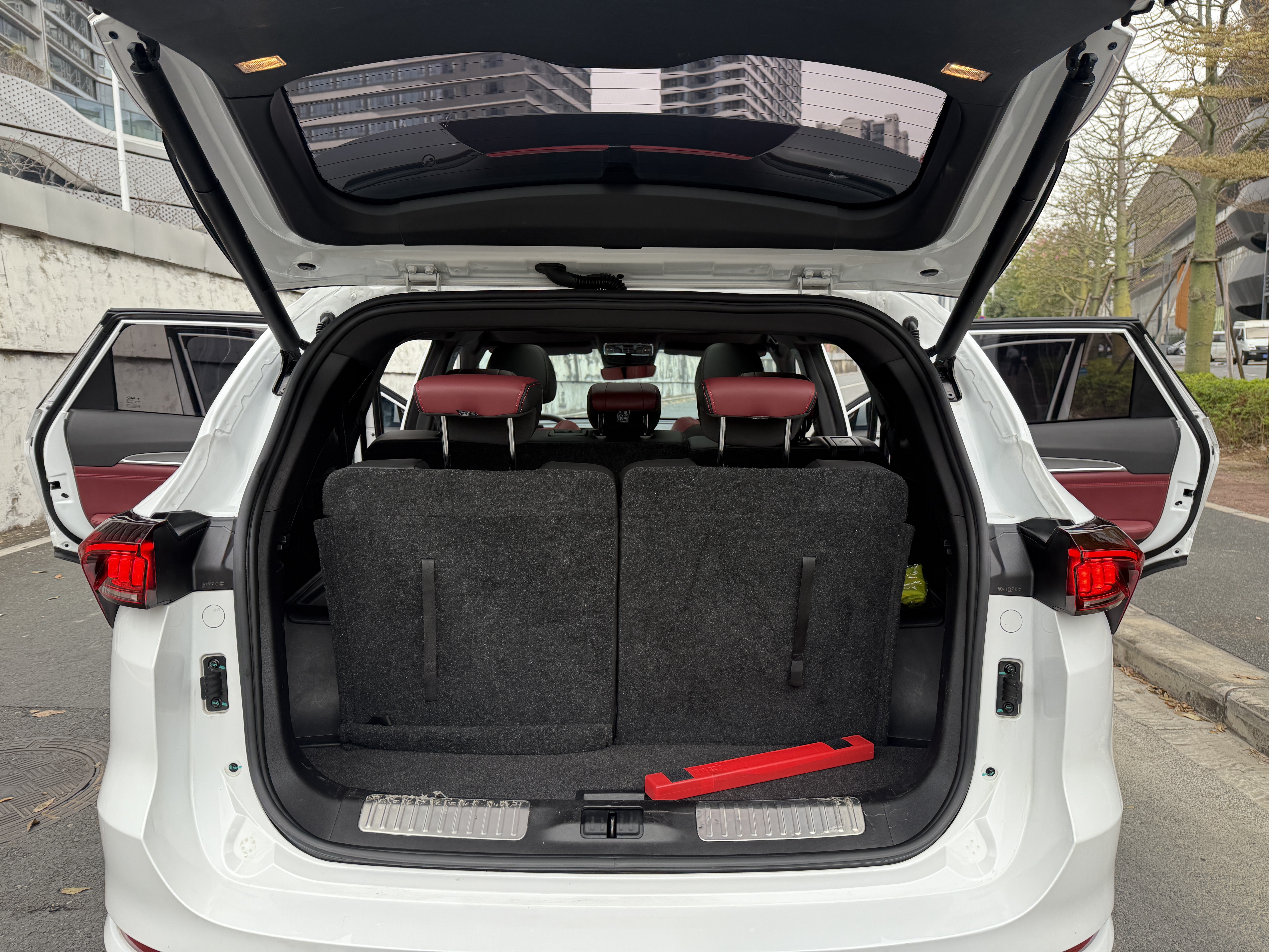 Jetour X70 PLUS 2023 car image #27