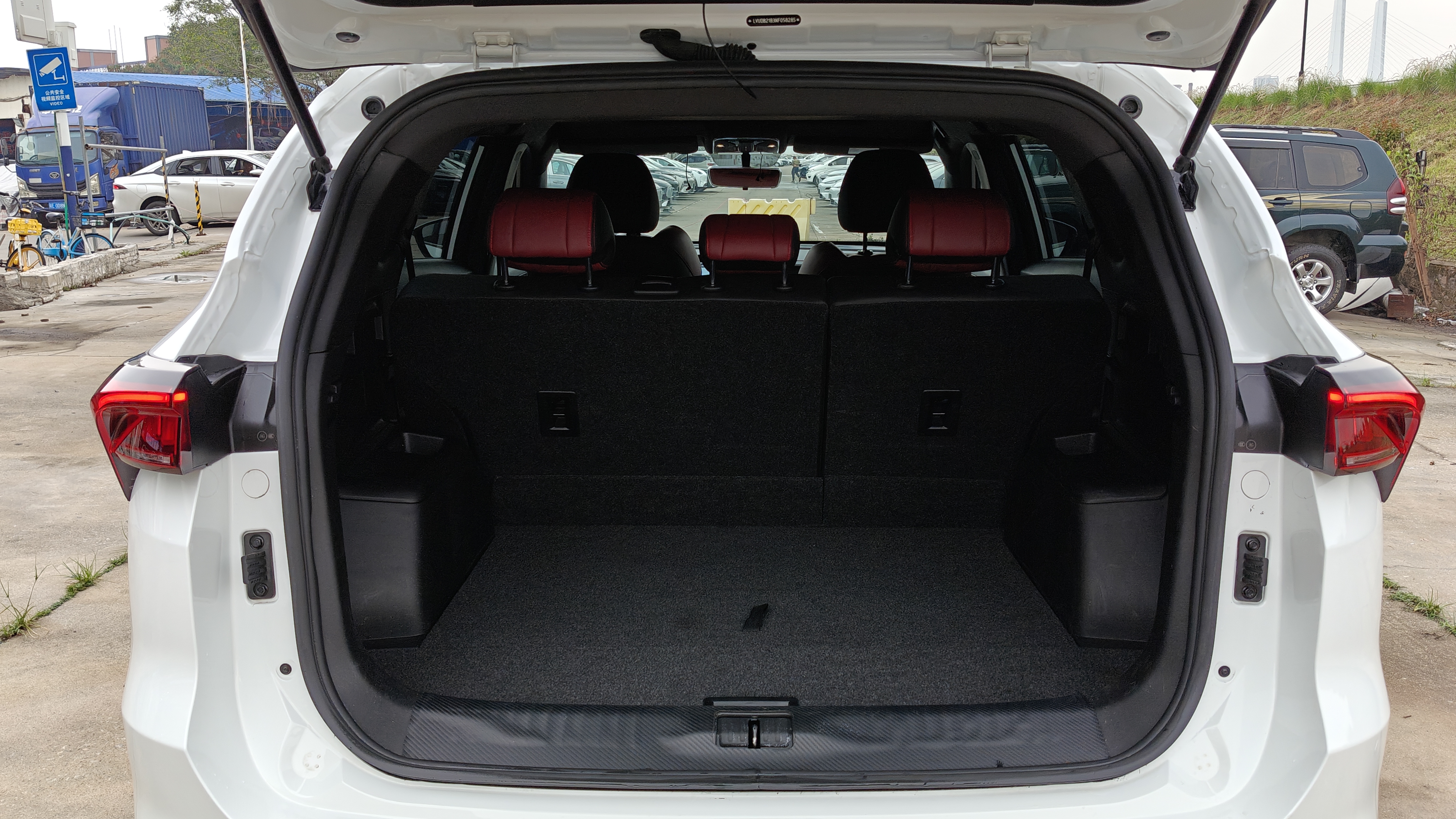 X70 PLUS 2022 #27 X70 PLUS 2022 car image #27