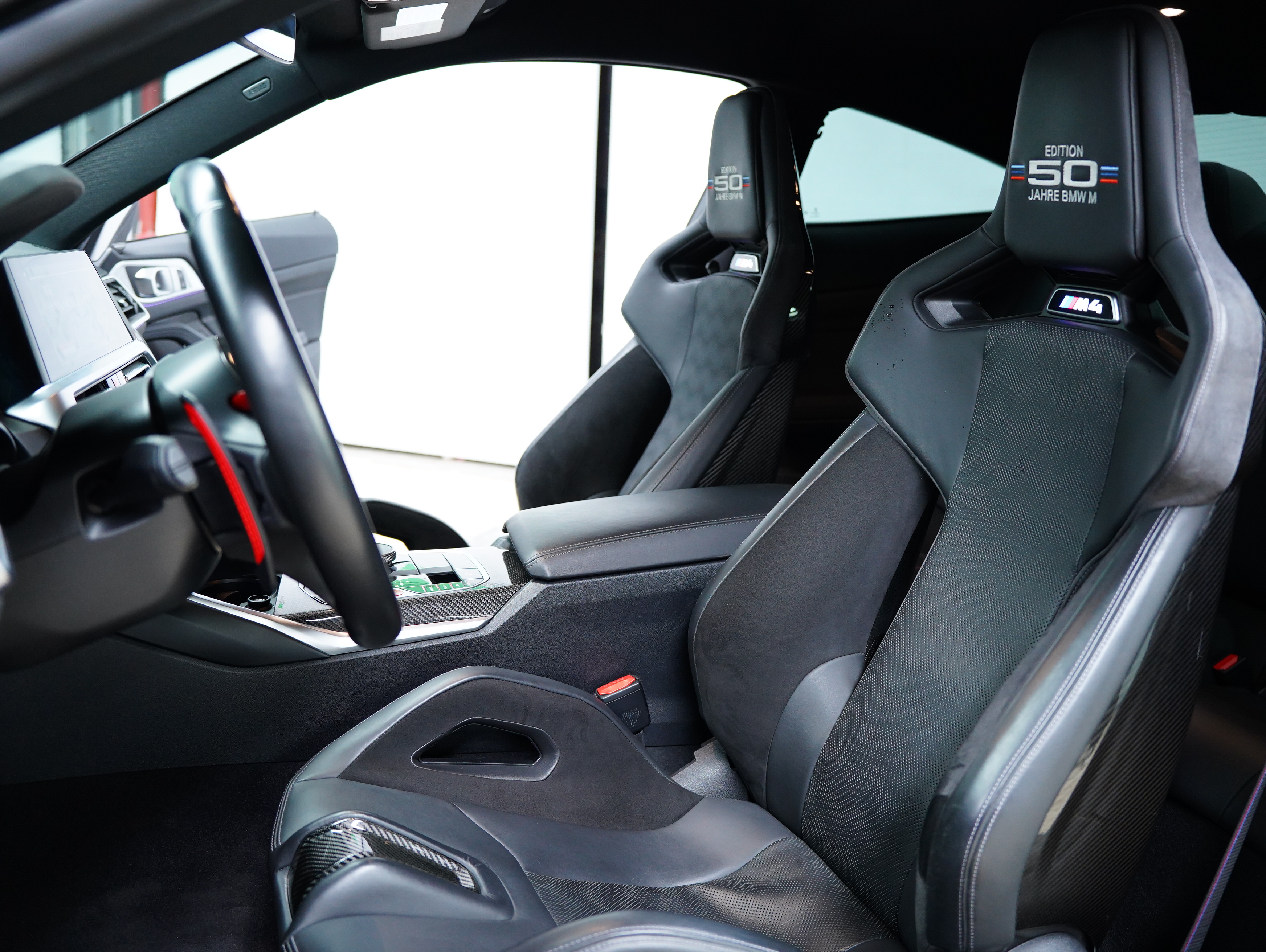 BMW M4 2023 car image #27