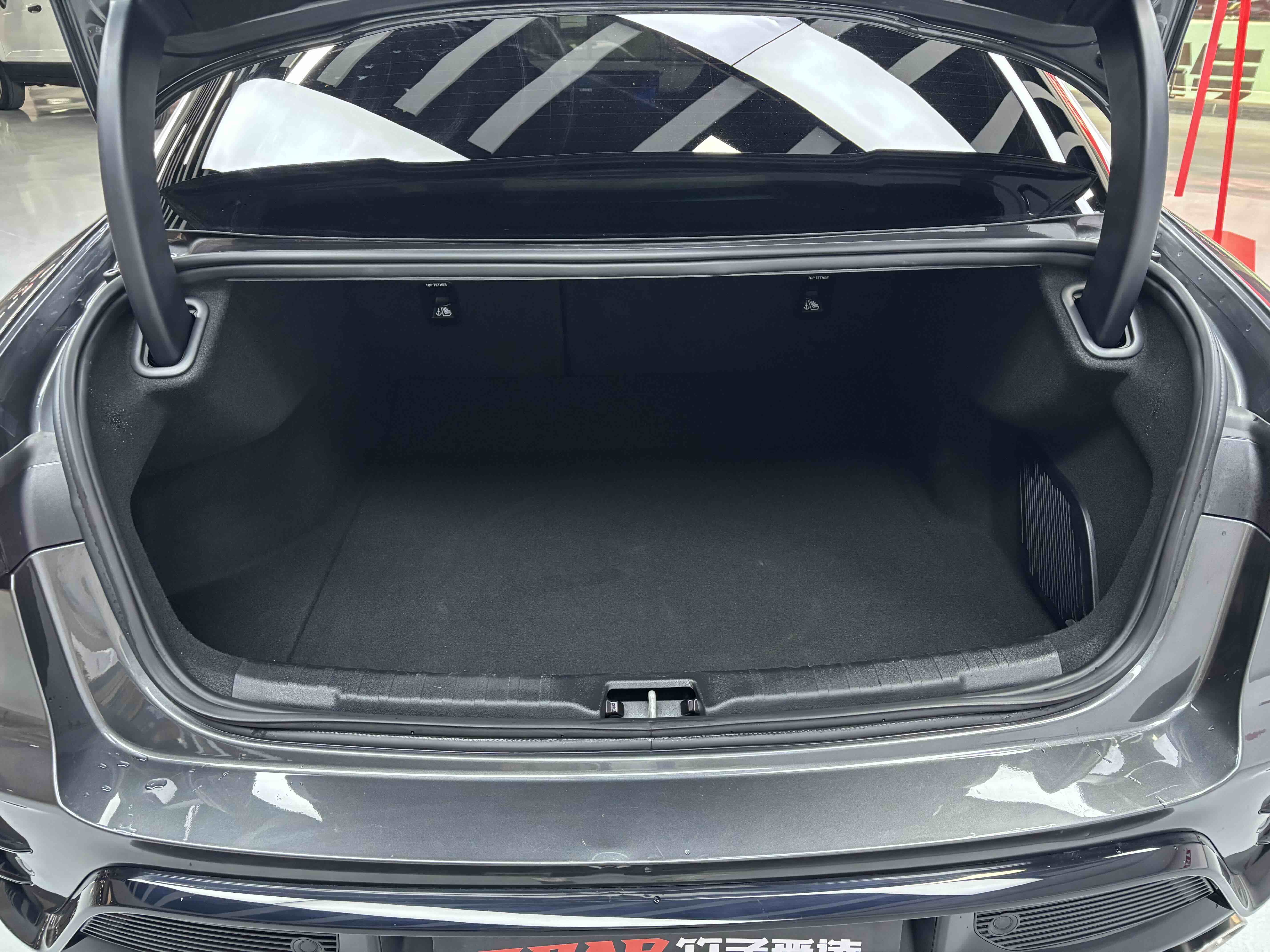 Lynk & Co 03 2023 car image #27