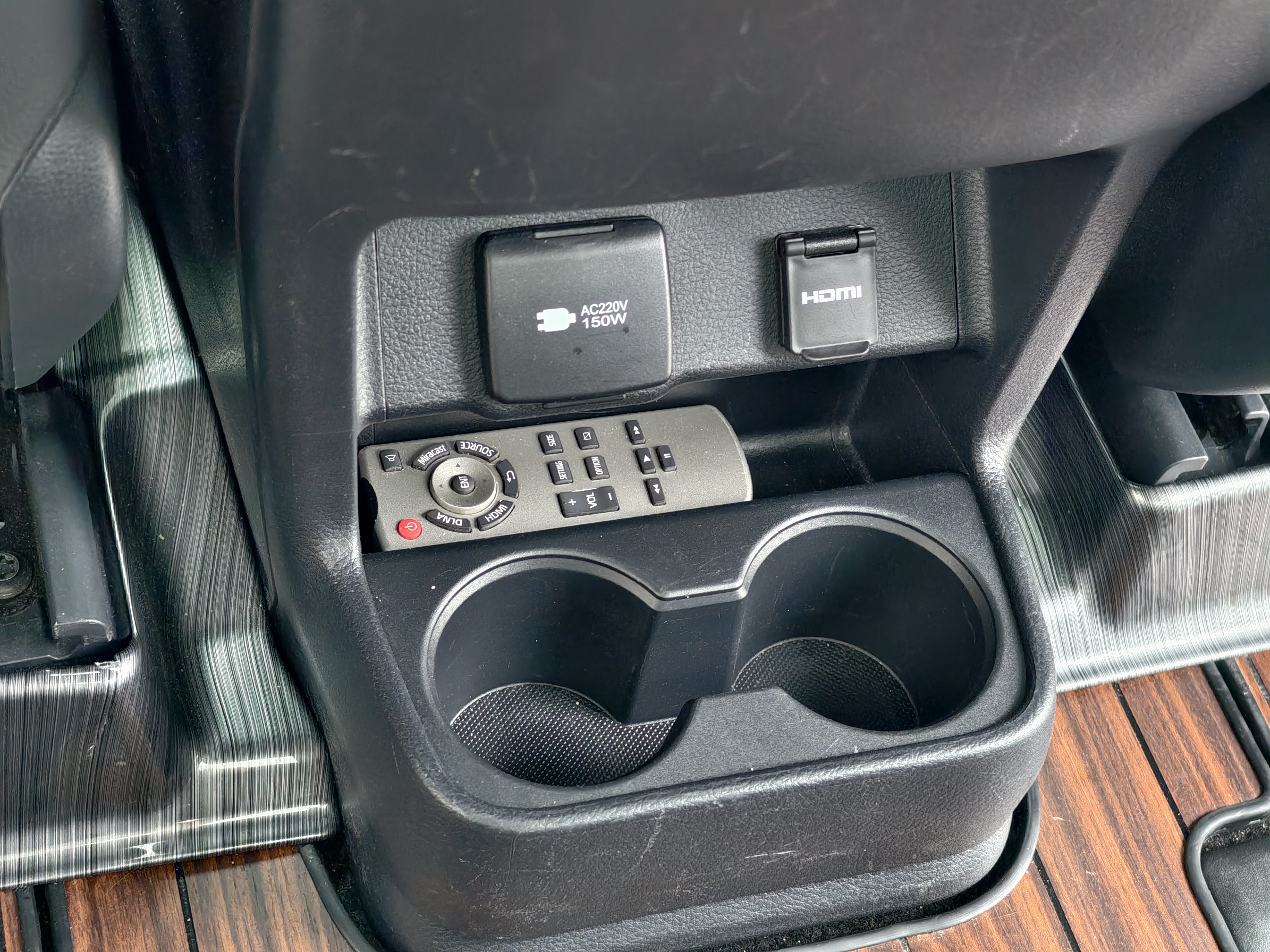 丰田 赛那SIENNA 2023 #27 丰田 赛那SIENNA 2023 汽车图片 #27