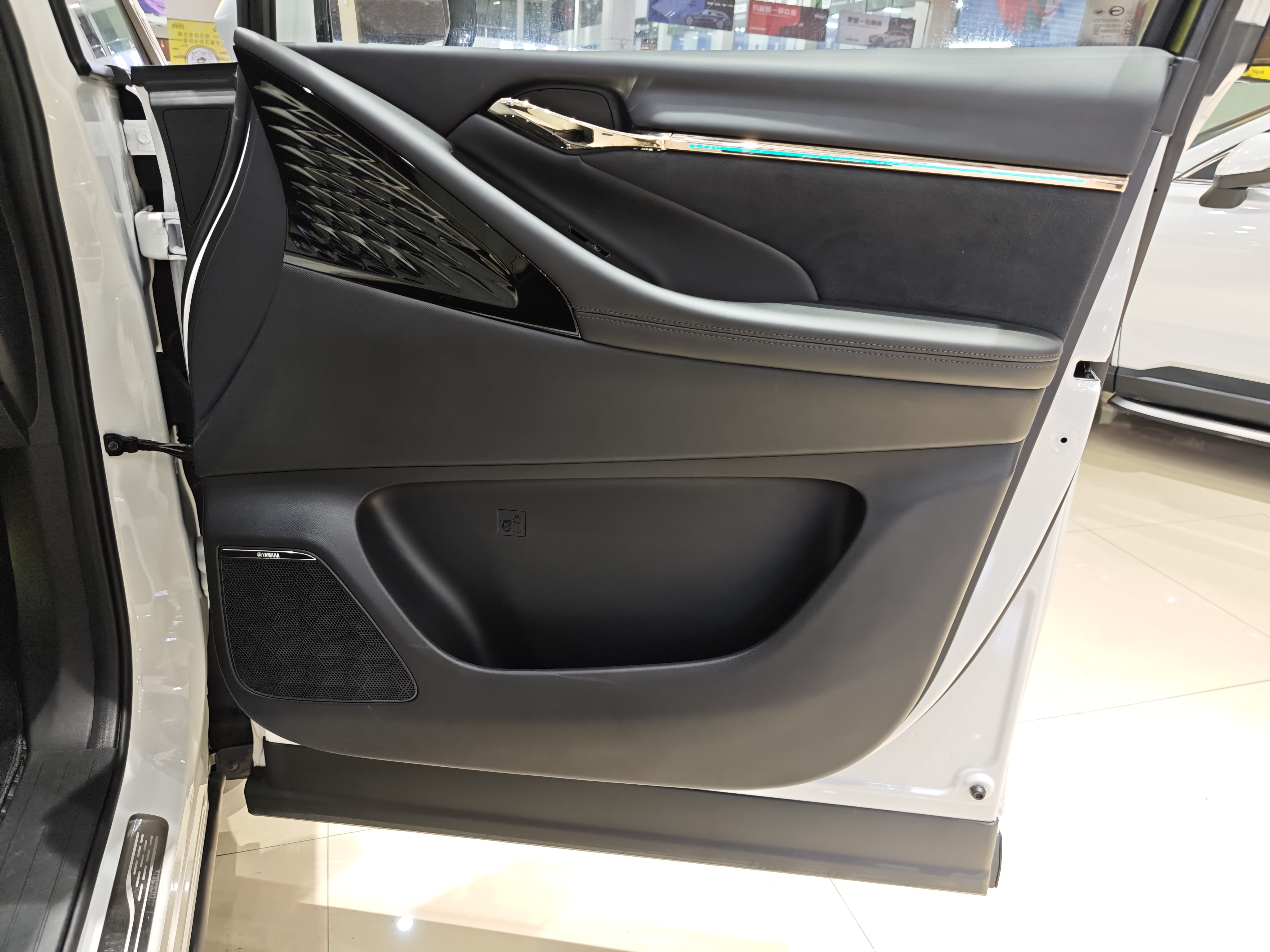 GAC Trumpchi E9 2023 #27 GAC Trumpchi E9 2023 imagem de carro #27