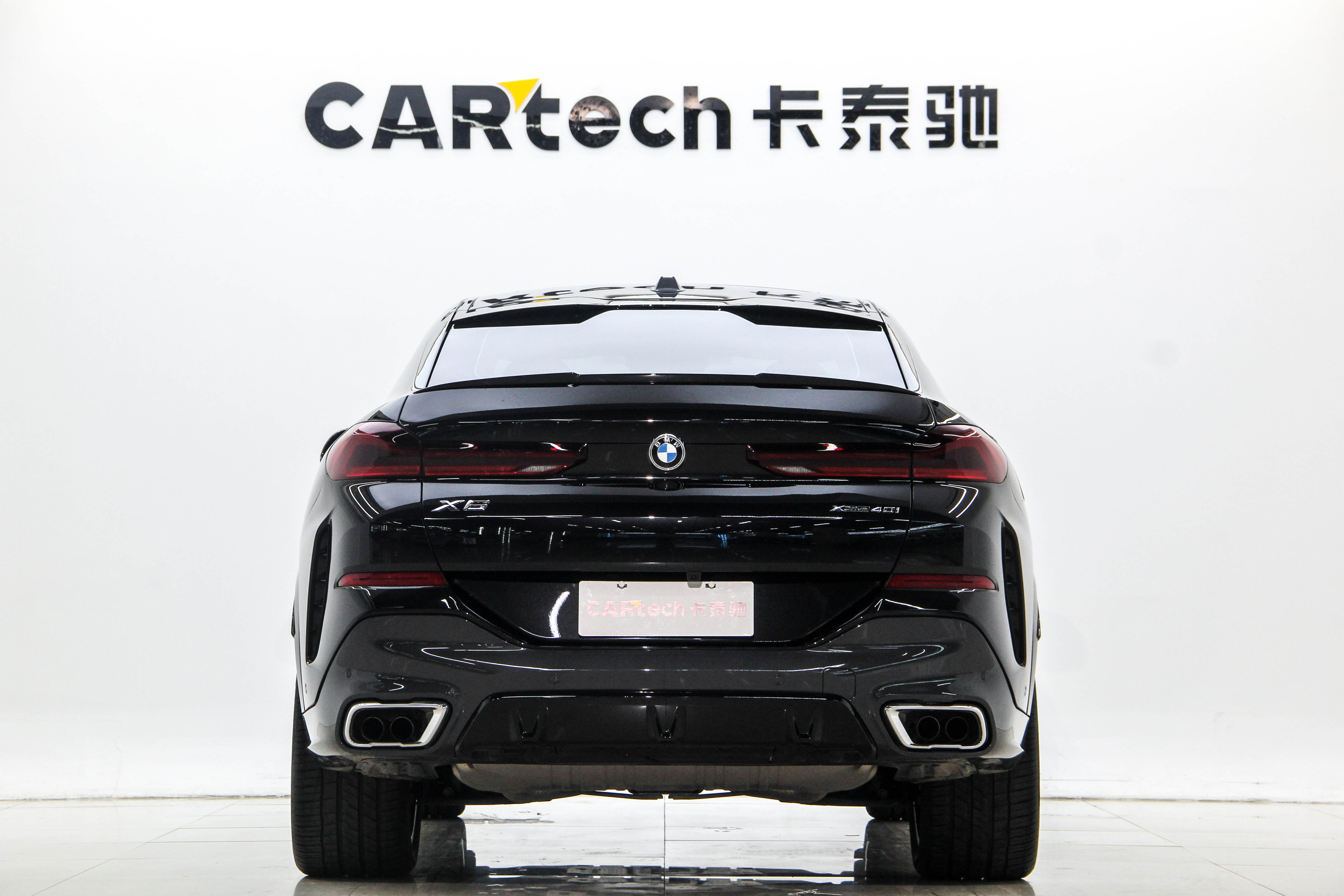 BMW X6 2025 car image #27