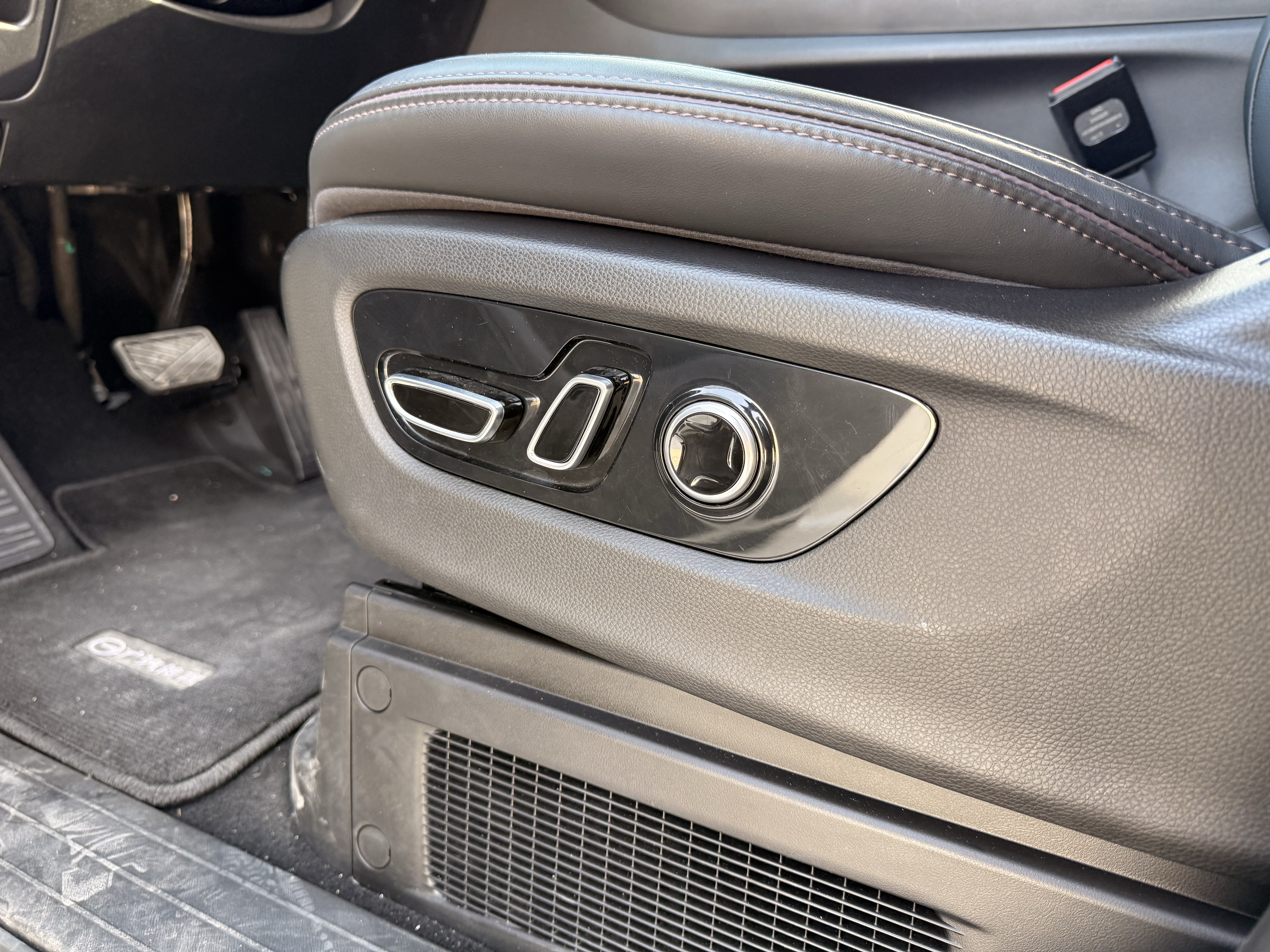 GAC Trumpchi M8 2024 car image #27