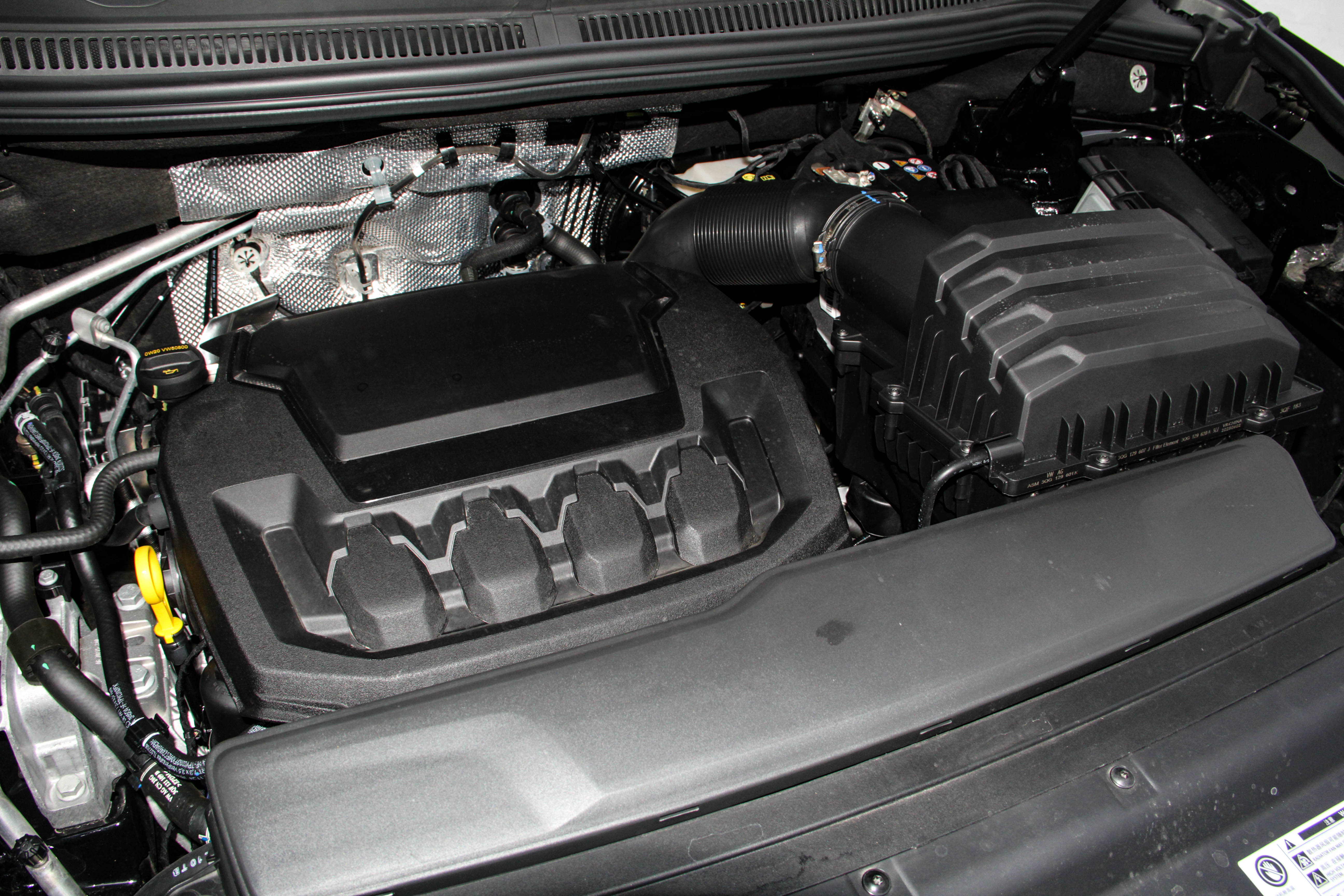 Volkswagen Viloran 2025 car image #27