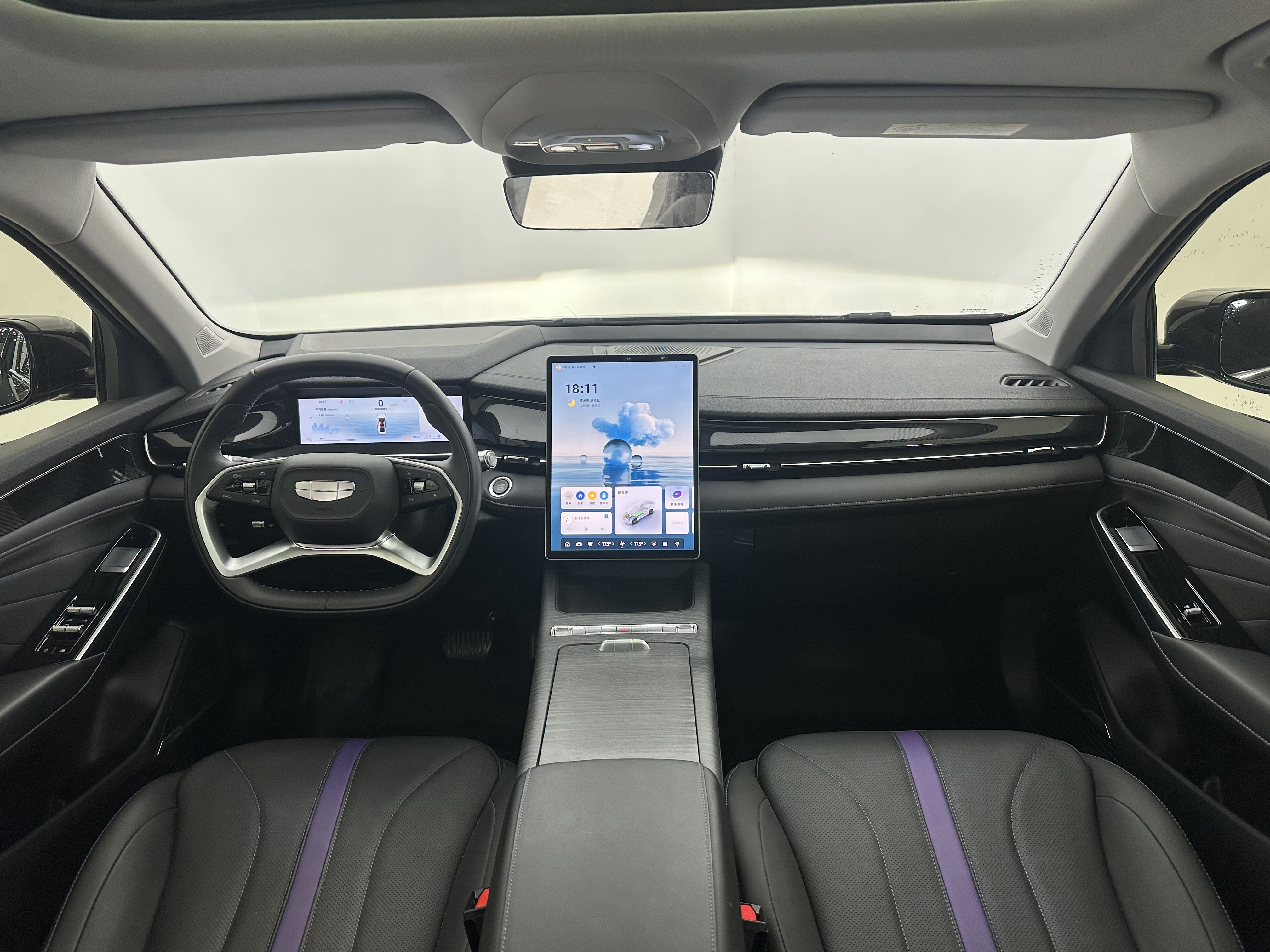 2025 car image #27