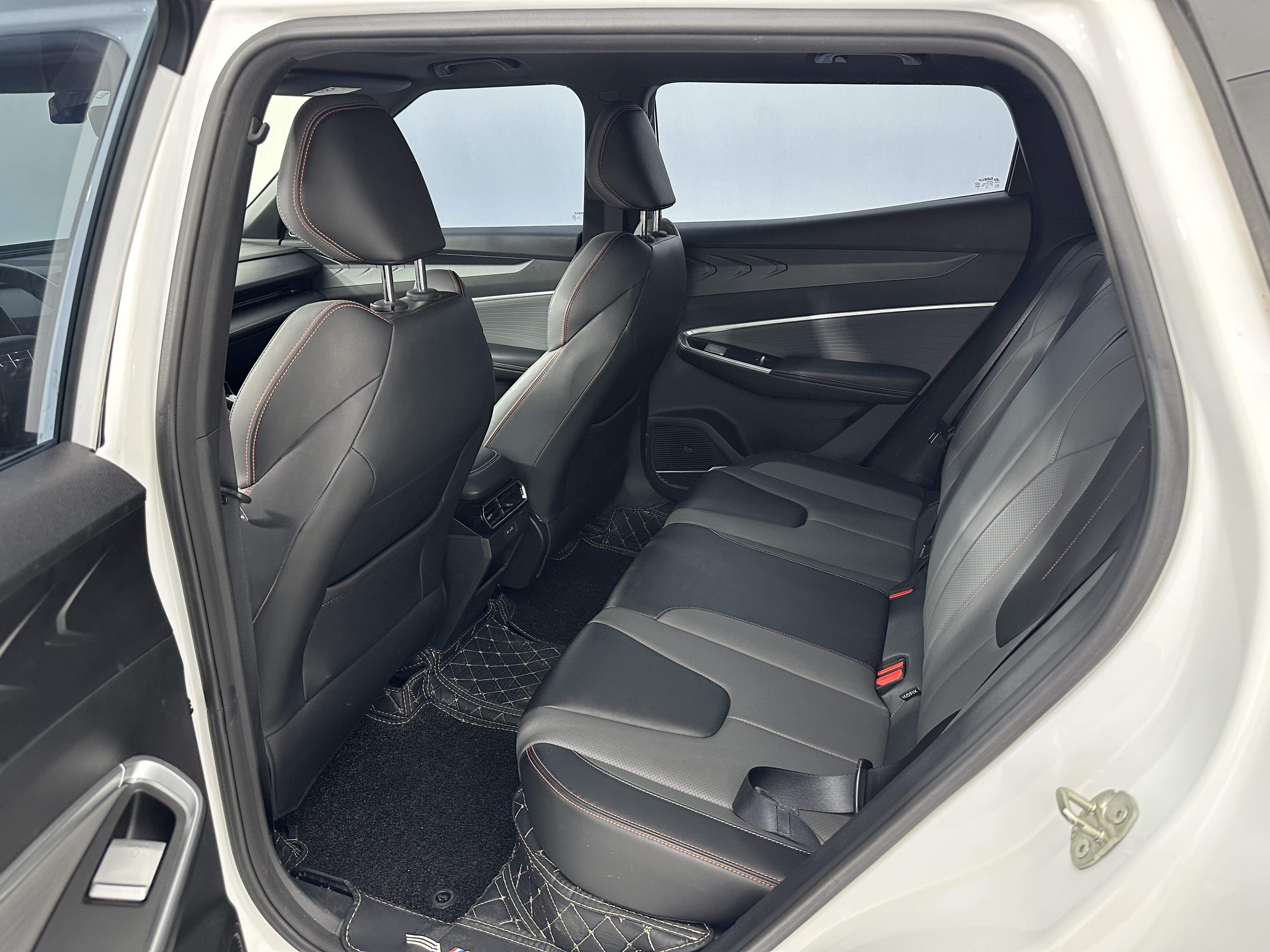 GEELY Boyue 2024 image de voiture #27